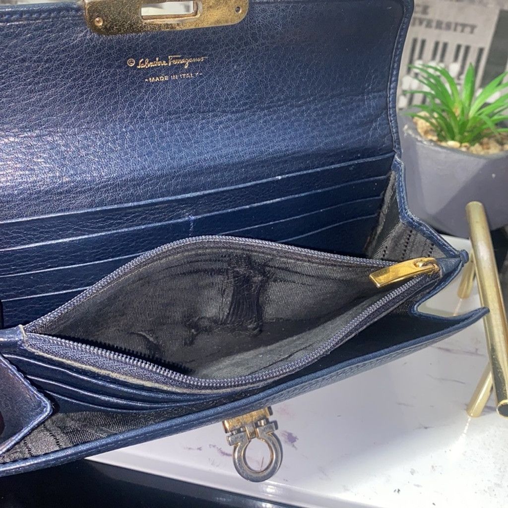 Salvatore Ferragamo Authentic 💙 Ferragamo Long Wallet Size ONE SIZE - 12 Thumbnail