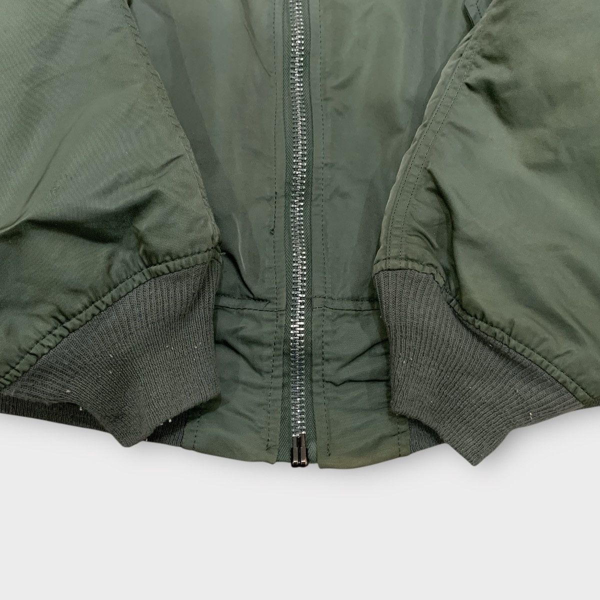 Alpha Industries Vintage USAF MA 1 Reversible Flight Bomber Jacket Size US M / EU 48-50 / 2 - 8 Thumbnail