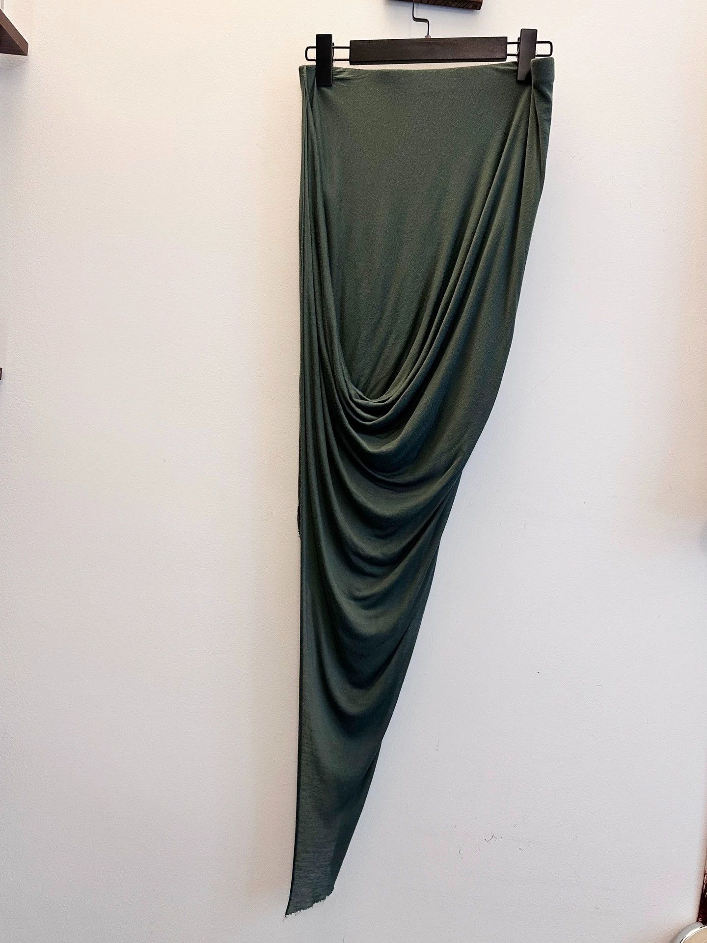 Helmut Lang Helmut Lang Vintage Irregular Bodycon Midi Skirt S Size 26" / US 2 / IT 38 - 9 Thumbnail