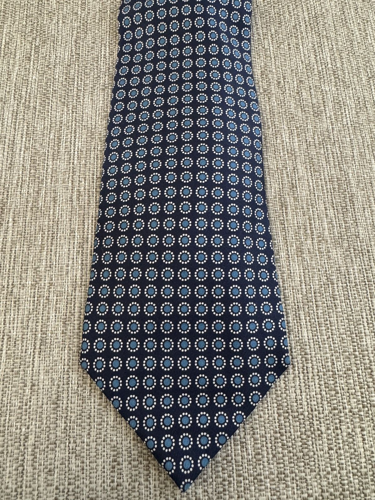 image of 100% Authentic Hermes Paris 100% Silk Tie Made In France in Blue, Men's