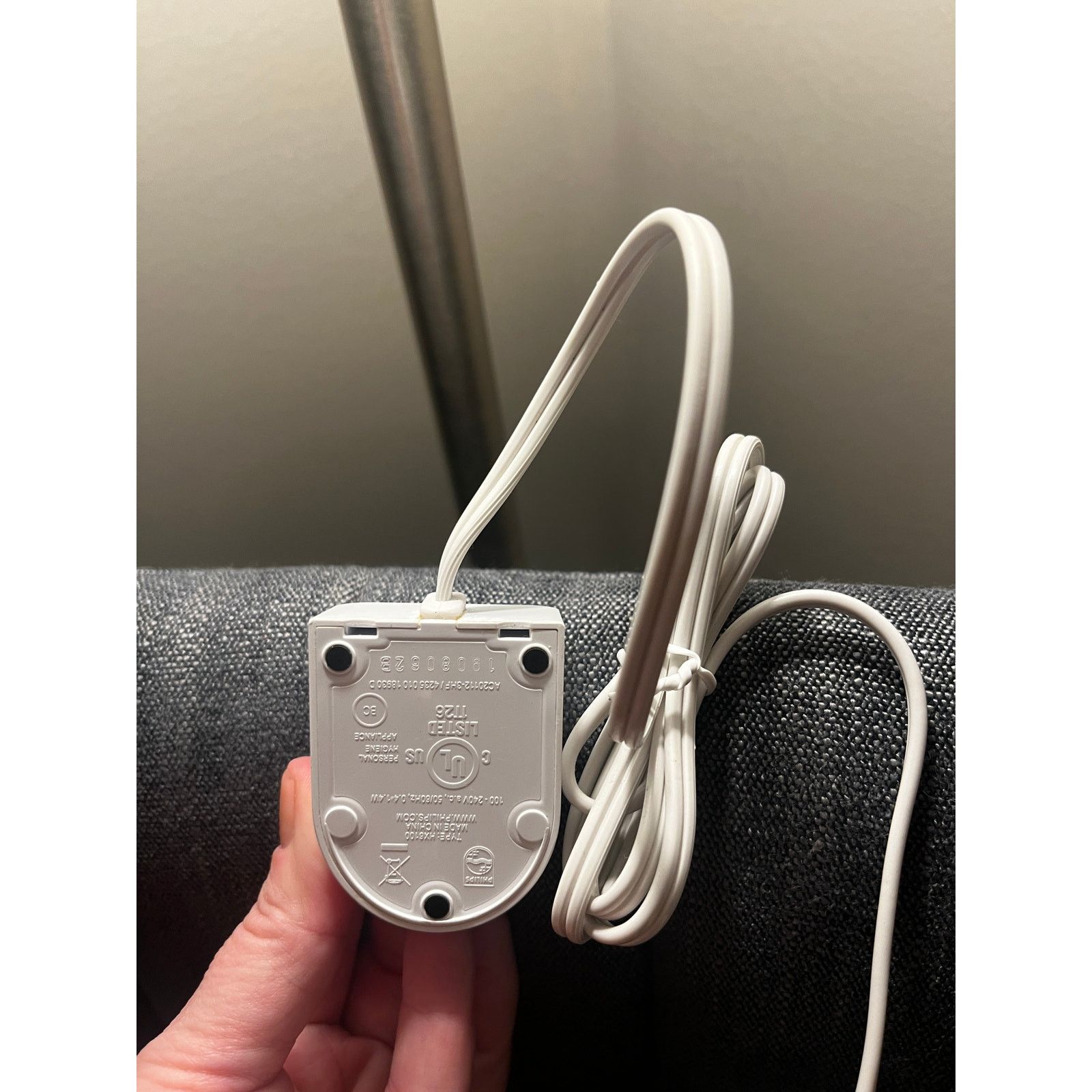Other Philips HX6100 Replacement Travel Charger Base for Sonicare Size ONE SIZE - 4 Thumbnail