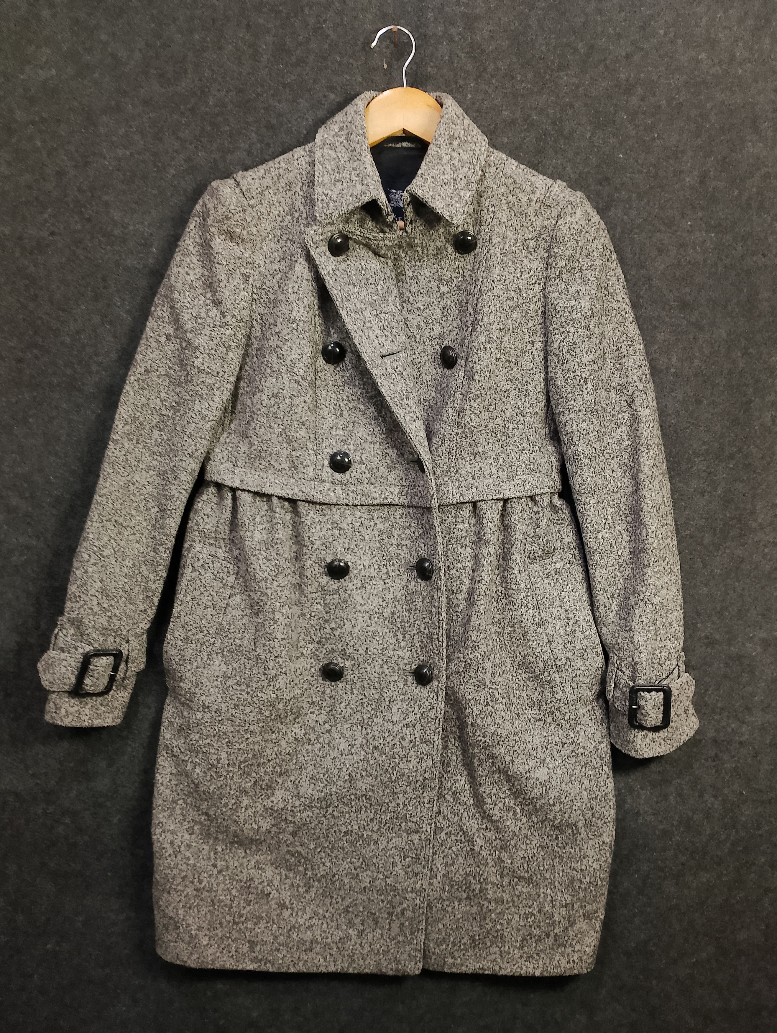 Burberry Burberry London Wool Trench Coat Vintage Burberry Outerwear Size M / US 6-8 / IT 42-44 - 1 Thumbnail
