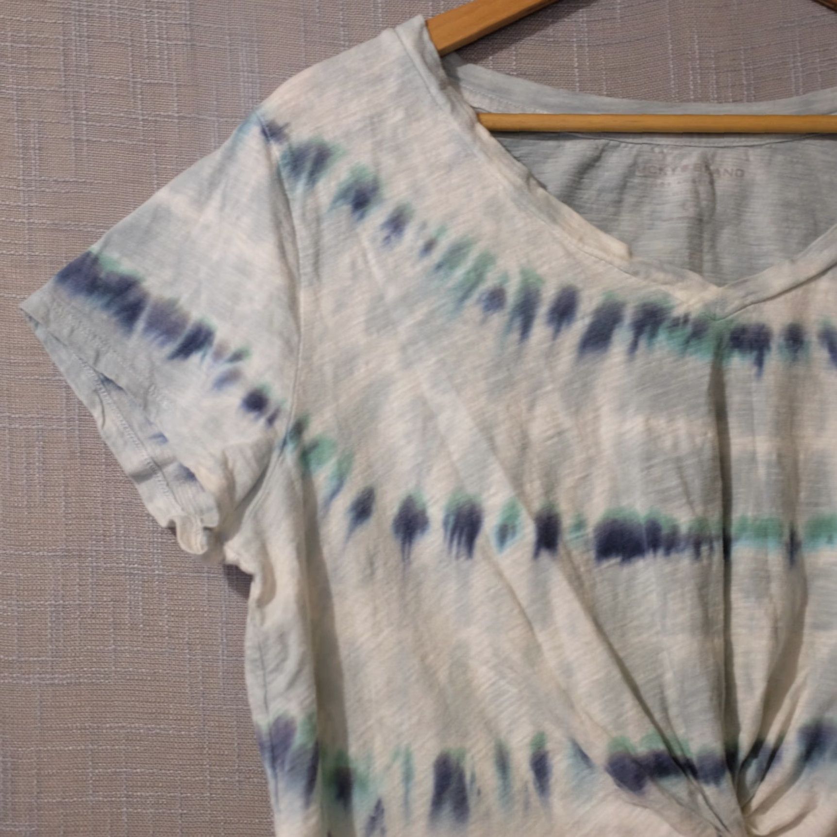 Lucky Brand Lucky Brand Tie Dye Front Twist Green White Short Sleeve Womens L Shirt XS-? [Oops] Size 36" / US 14 / IT 50 - 2 Thumbnail