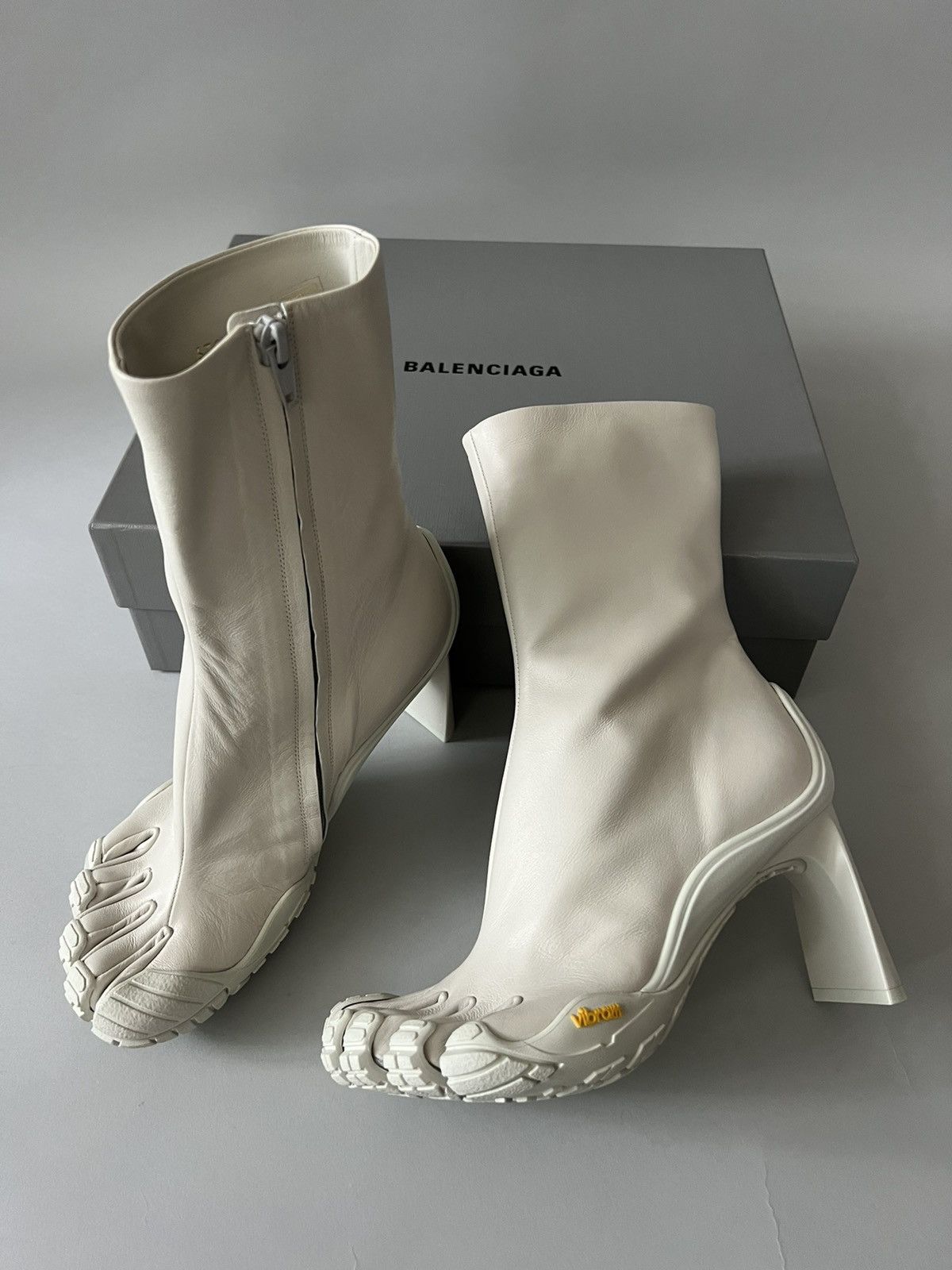 Balenciaga Vibram Leather Five Fingers Heeled Sock Boots Size US 7 / IT 37 - 1 Thumbnail