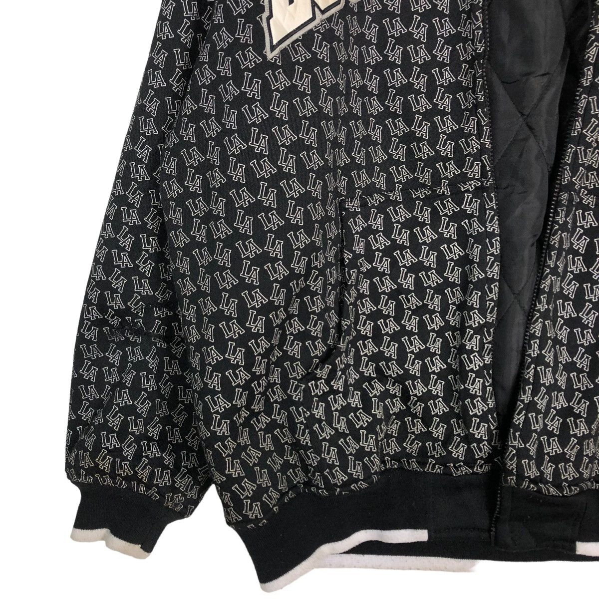 Japanese Brand × Vintage 🔥VINTAGE HOODIE JACKET LOS ANGELES FULL PRINT Size US L / EU 52-54 / 3 - 4 Thumbnail