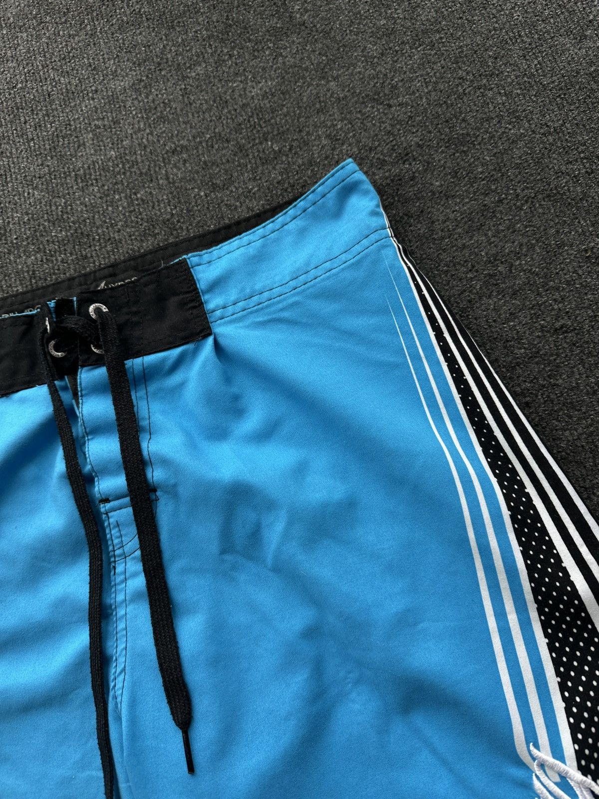 Billabong 🚨RARE BILLABONG BIG LOGO SWIMM SHORTS Y2K SURF VINTAGE Size US 32 / EU 48 - 4 Thumbnail