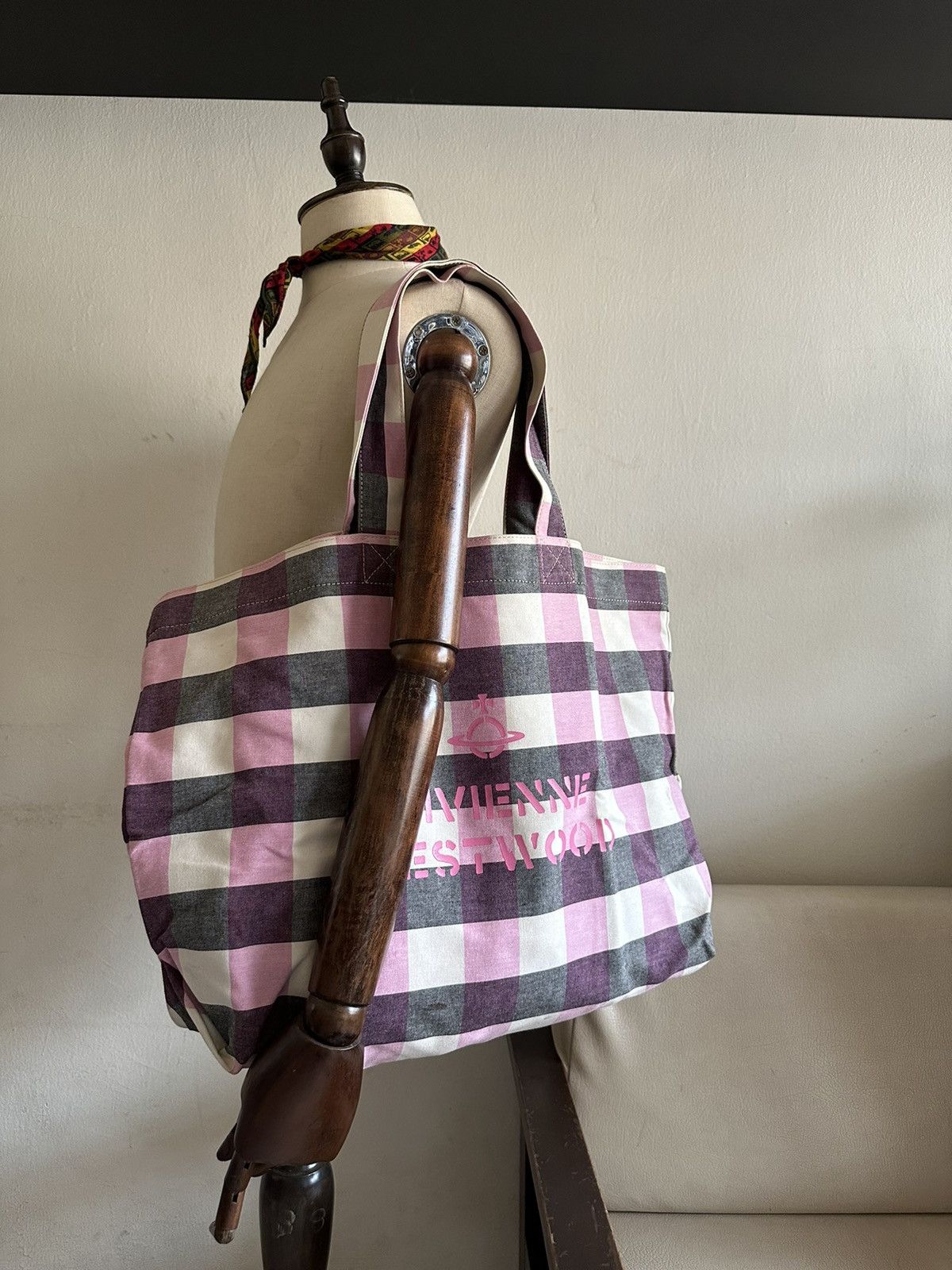 Vivienne Westwood 1990s Vivienne Westwood Orb Logo Tote Bag Size ONE SIZE - 10 Thumbnail
