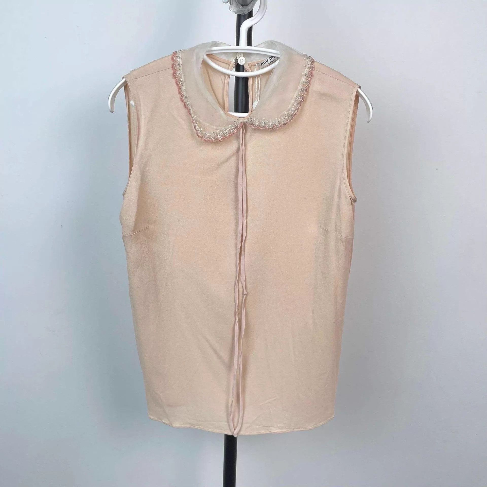 Miu Miu MIU MIU authentic top Size S / US 4 / IT 40 - 1 Thumbnail