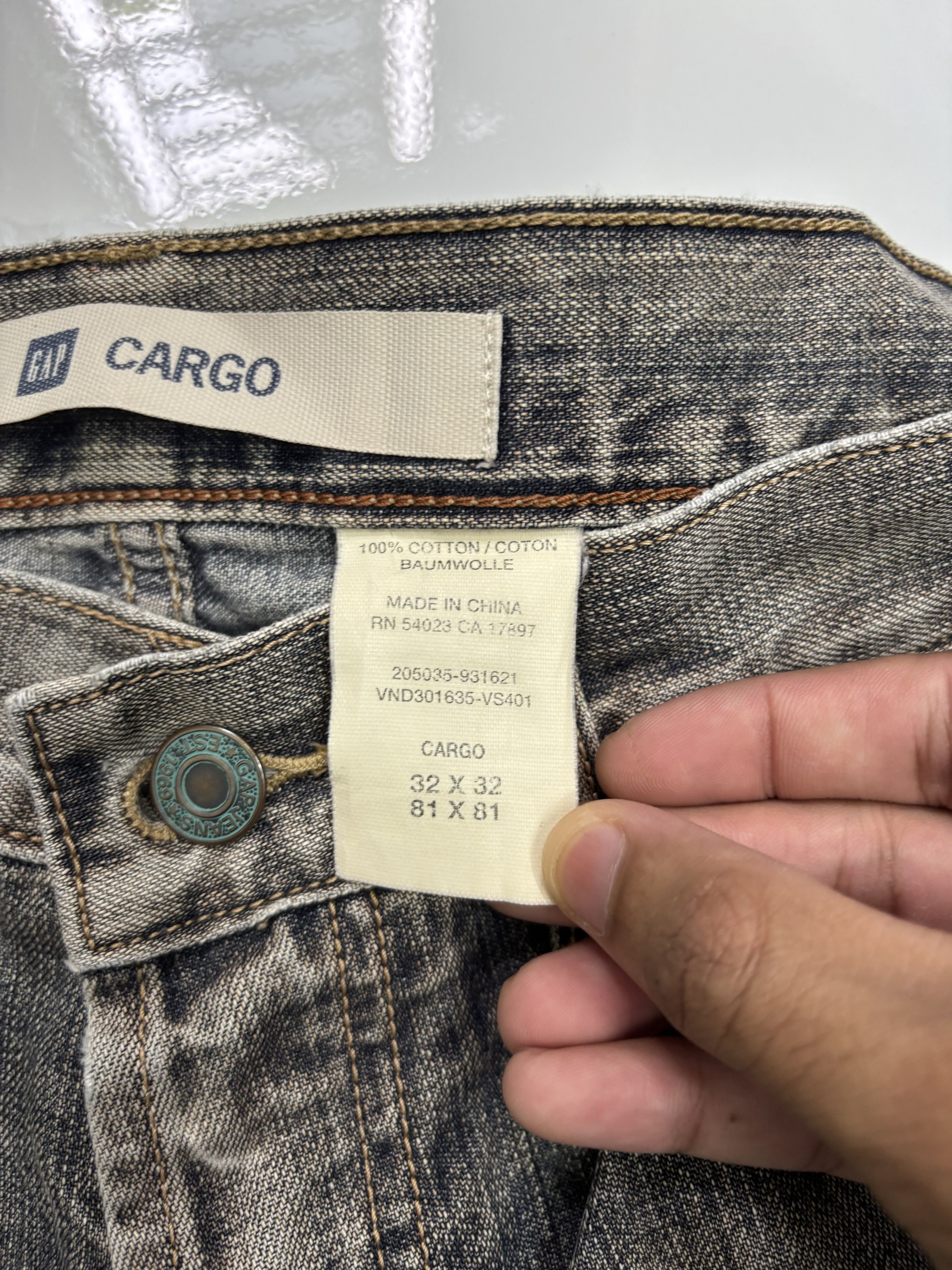 Gap GAP FADED WASHED DENIM CARGO JEANS Size US 32 / EU 48 - 12 Thumbnail