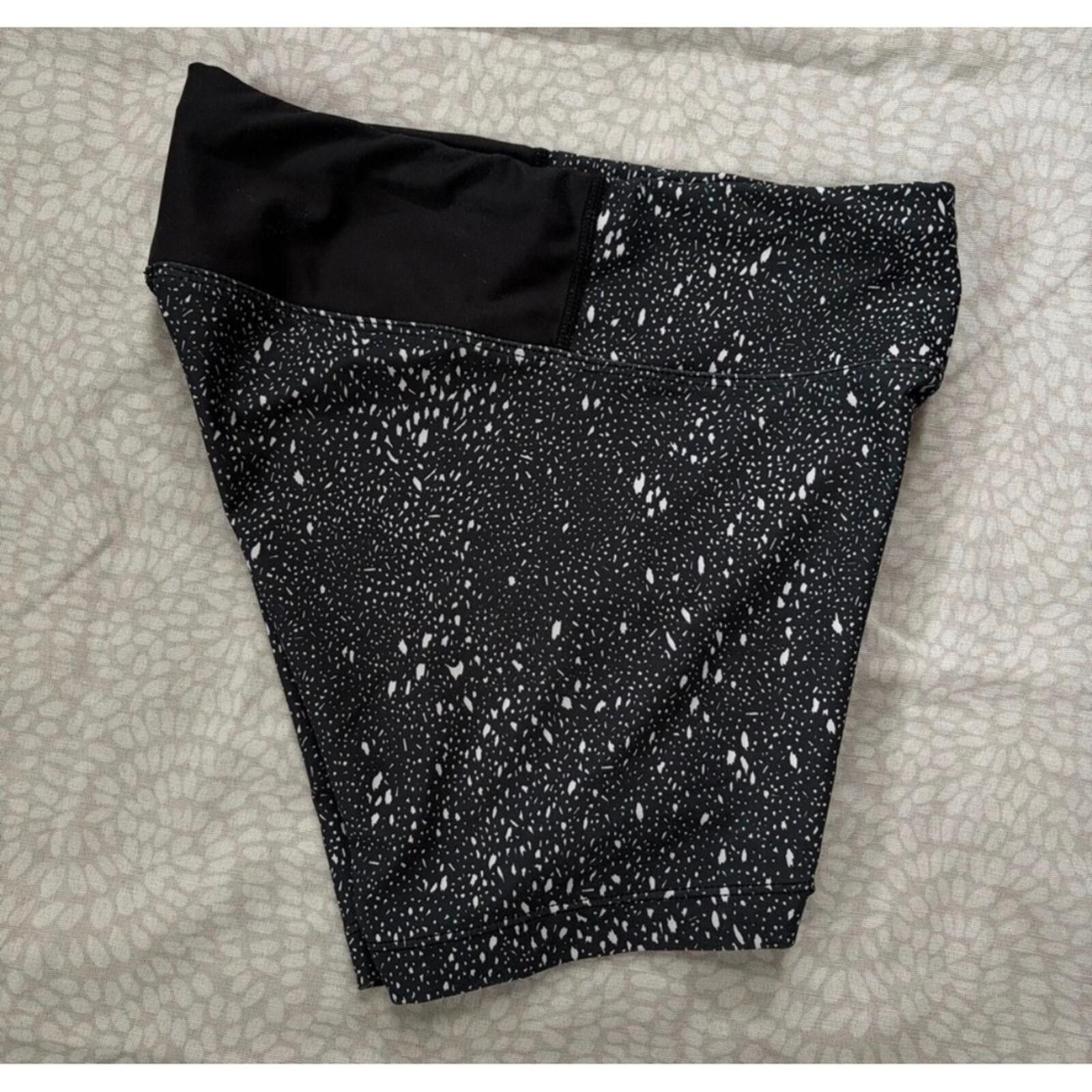 Other Oiselle Stride Running Shorts Small Black White Compression Size 28" / US 6 / IT 42 - 9 Thumbnail