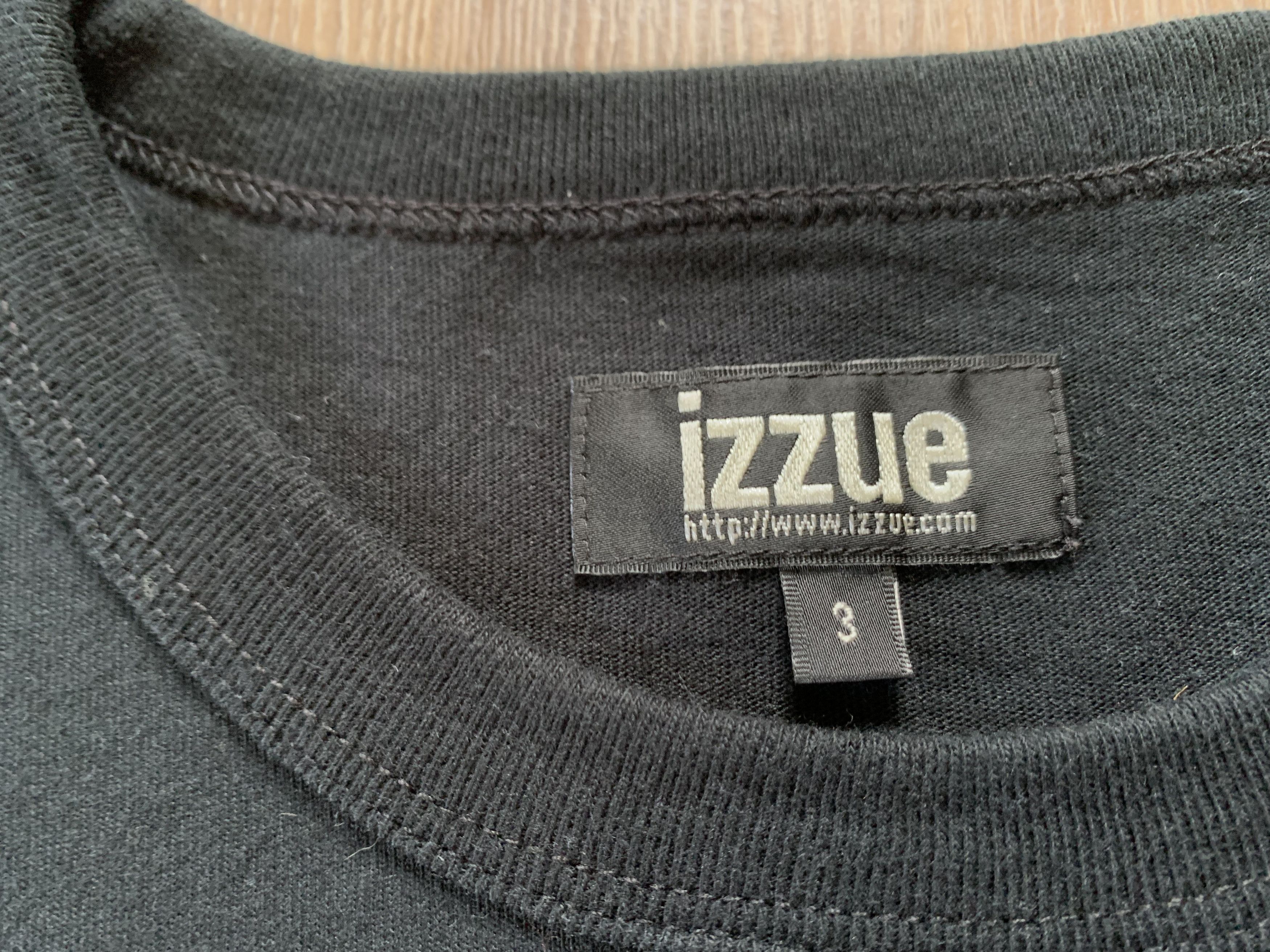 Japanese Brand × izzue Izzue Rare Black Cotton Pocket Customize T Shirt Size US S / EU 44-46 / 1 - 7 Thumbnail