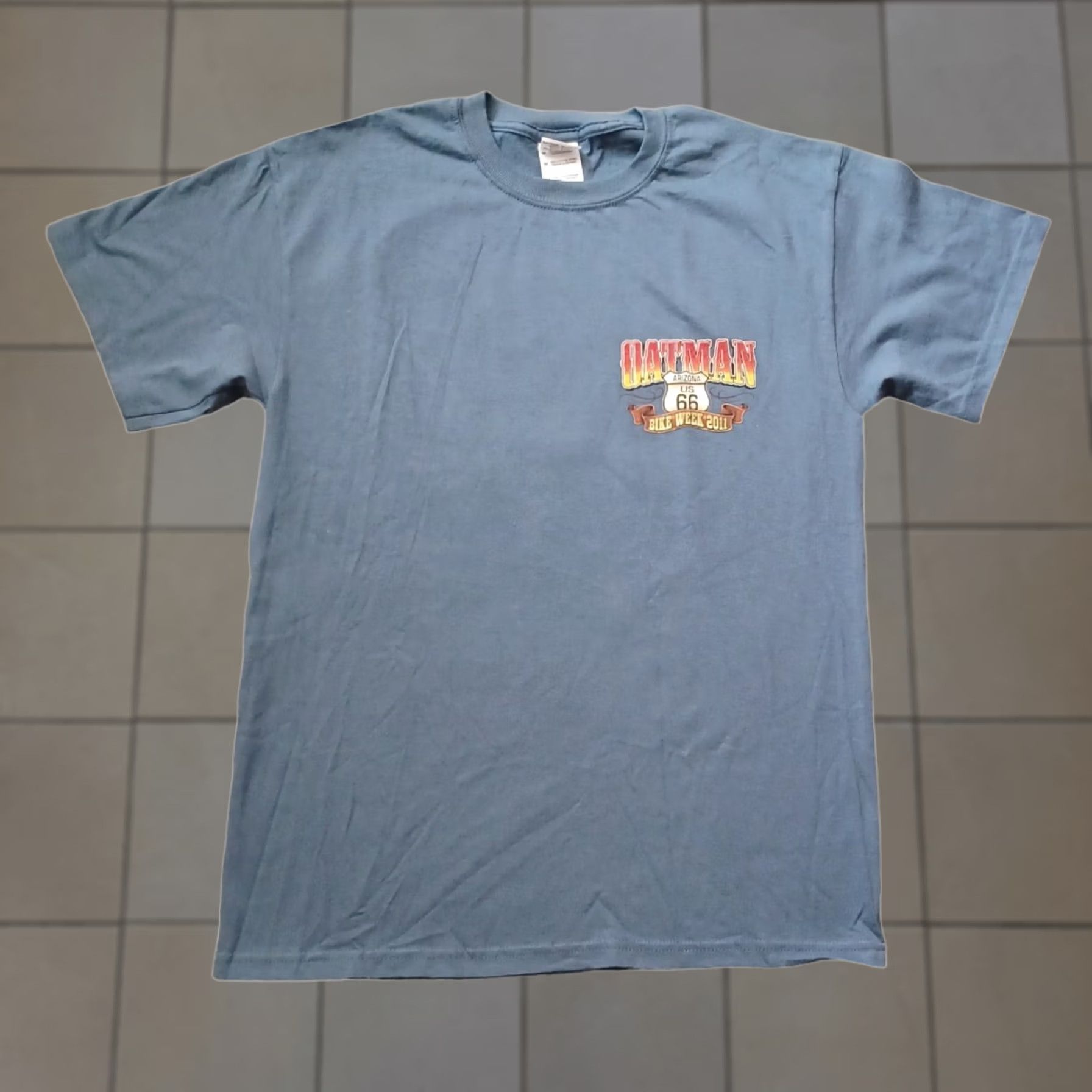 Gildan Oatman Bike Week Mens Shirt Medium Blue Logo US 66 Arizona Short Sleeve 2011 Size US M / EU 48-50 / 2 - 1 Thumbnail