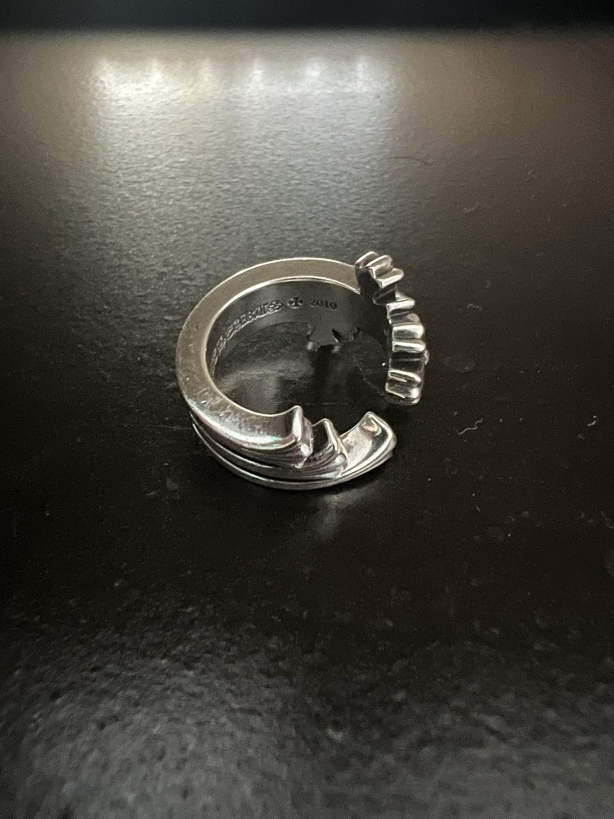 Chrome Hearts Cross Curve Ring Size 9.5 US Size ONE SIZE - 3 Thumbnail