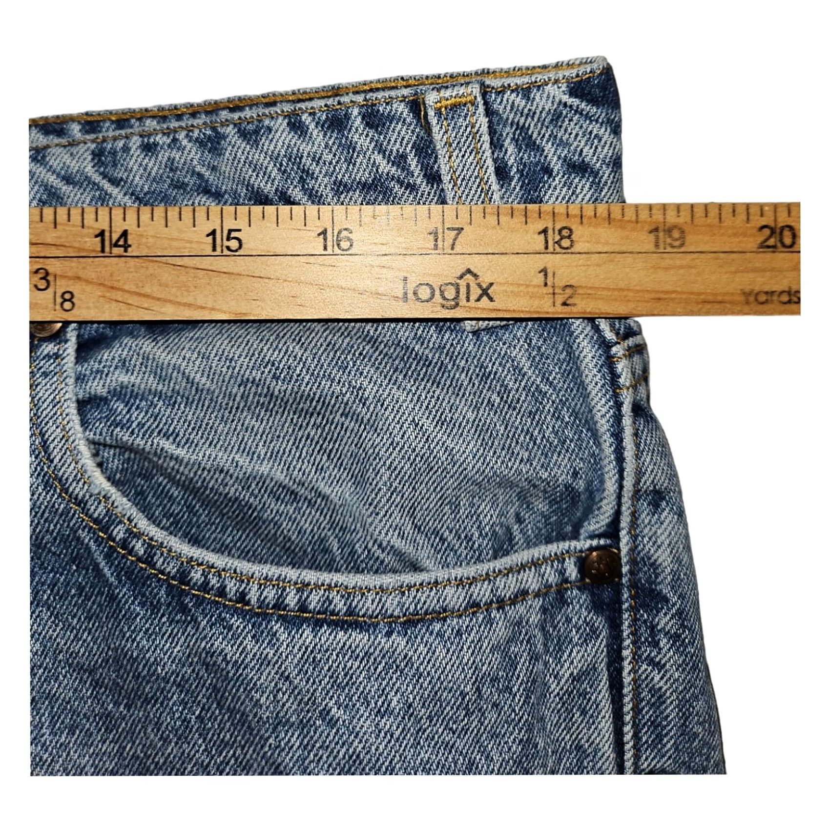 Levi's VINTAGE Levi's 540 Jeans Men 38x30.5 High Rise 90s Grunge Blue Cotton Straight Size US 38 / EU 54 - 4 Thumbnail