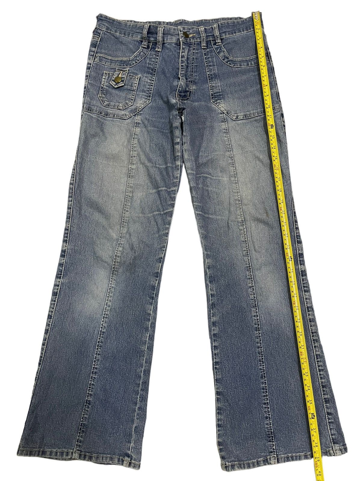 Japanese Brand Vintage Japanese Brand Blue Wash Style Flare Jeans Size US 32 / EU 48 - 11 Thumbnail