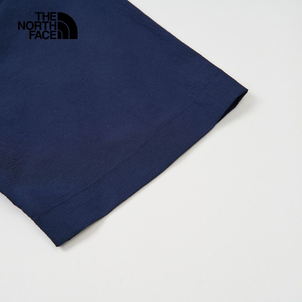 The North Face Urban Exploration SEERSUCKER SHIRT Size US M / EU 48-50 / 2 - 6 Thumbnail