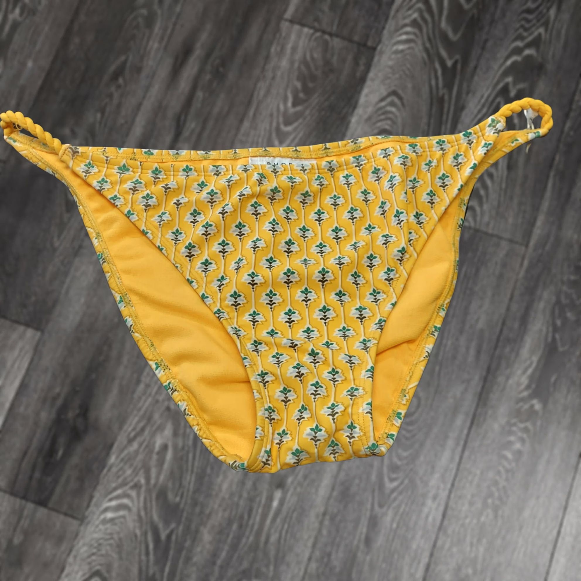 Vintage Target Rhode Bikini Bottoms XXl Yellow Floral Low Rise Cheeky Swimwear Juniors Two Piece Bottoms N/A Size 40" / US 18 - 1 Thumbnail