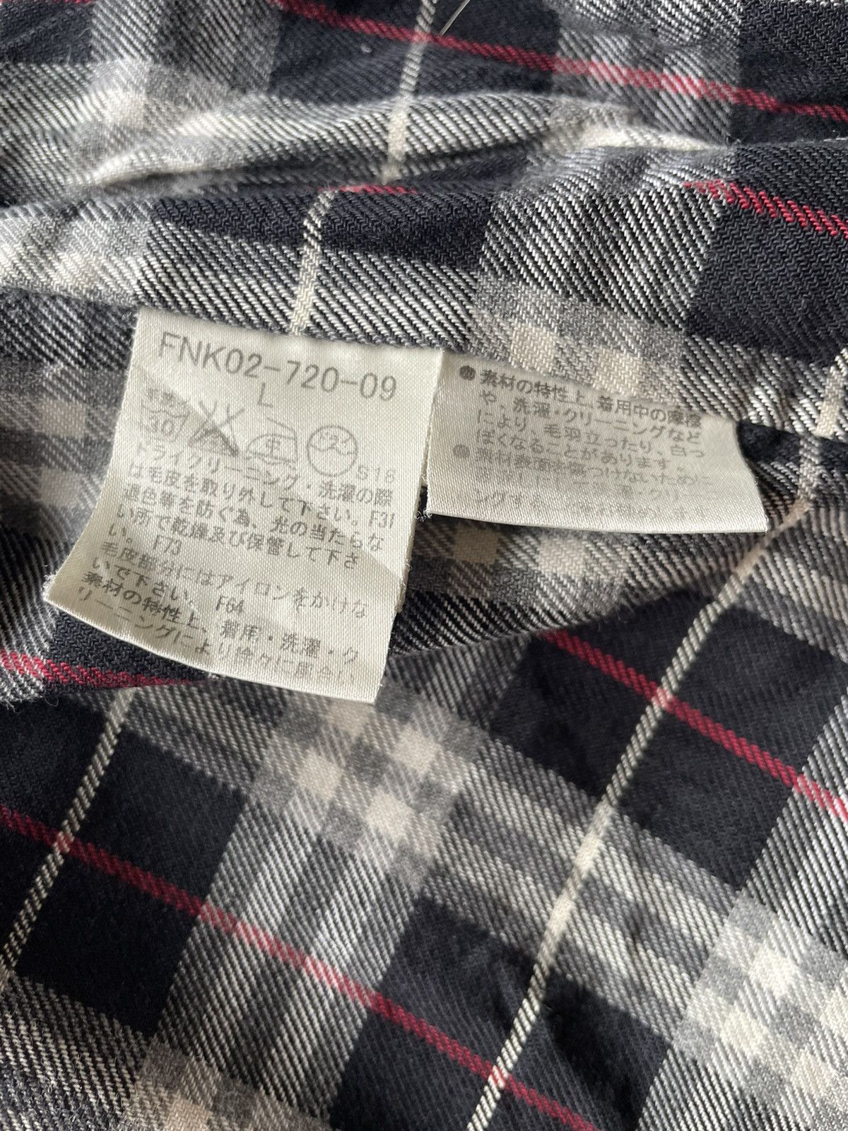 Burberry Burberry Blue Label Distressed Parka Fur Outer Hoodie Size US L / EU 52-54 / 3 - 16 Thumbnail