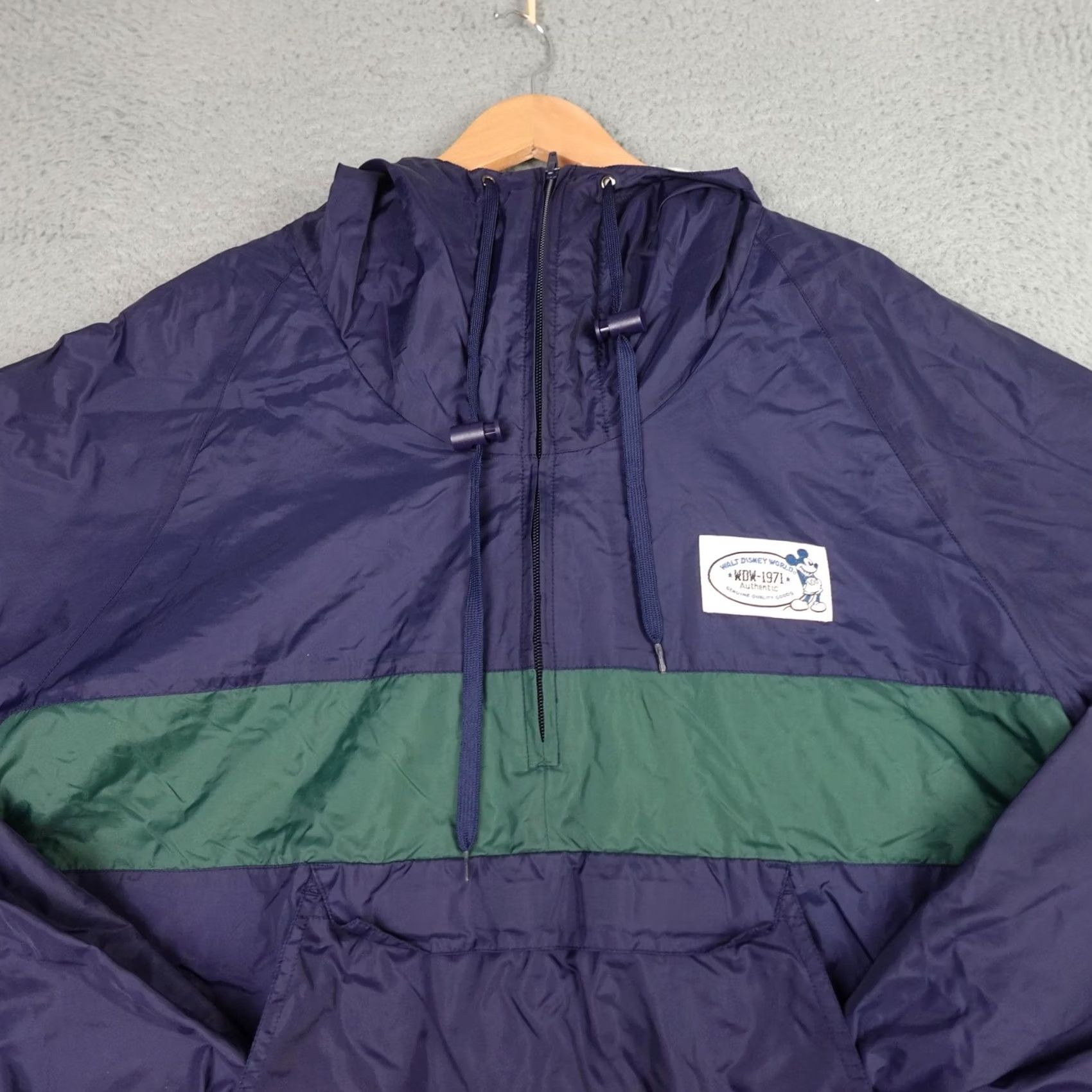 Disney VINTAGE Disney Jacket Mens XL Navy Windbreaker Hooded Mickey Patch Windbreaker Jacket Size US XL / EU 56 / 4 - 4 Thumbnail