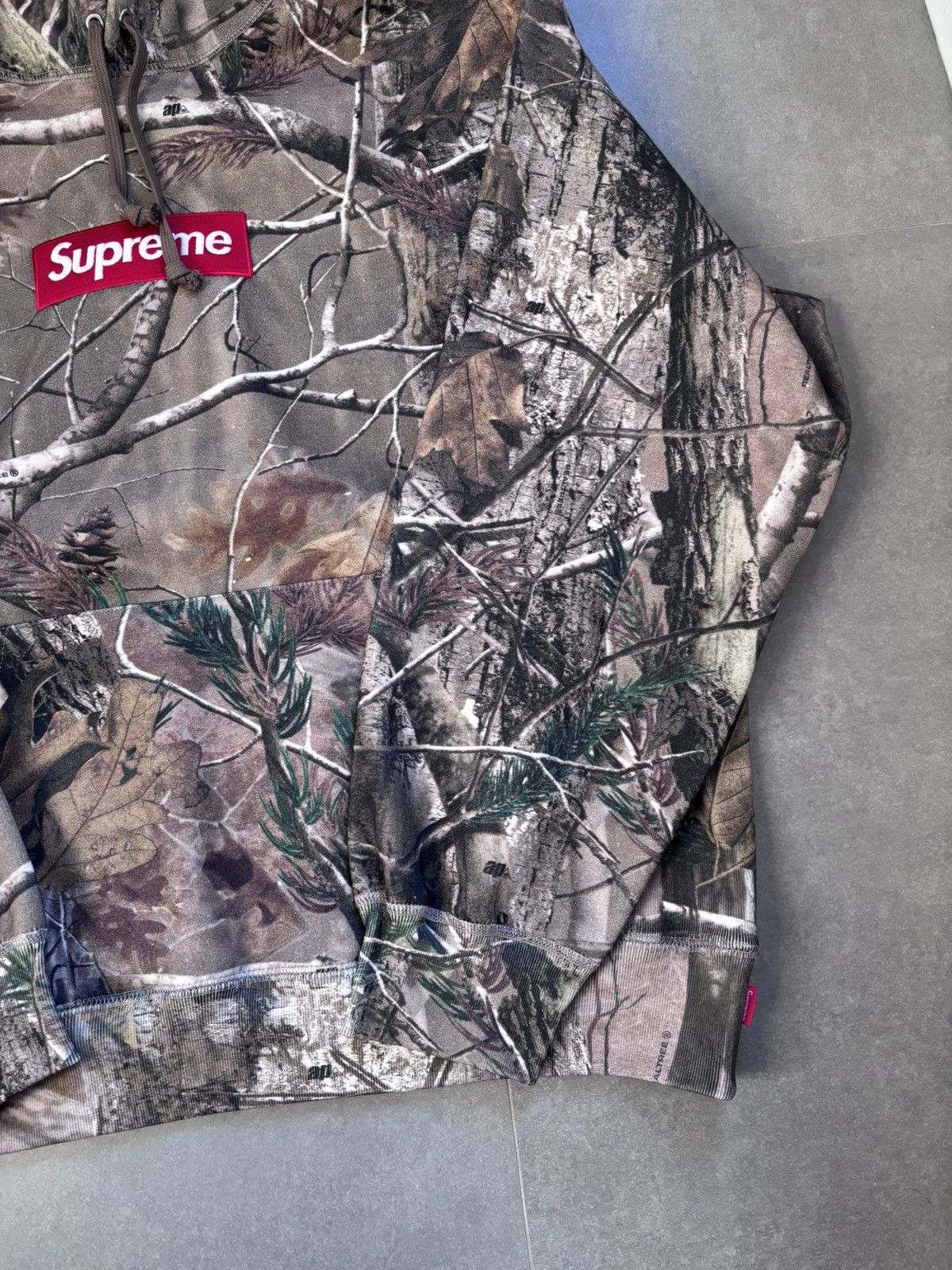 Supreme Supreme Box Logo Camo FW25 Size US L / EU 52-54 / 3 - 7 Thumbnail