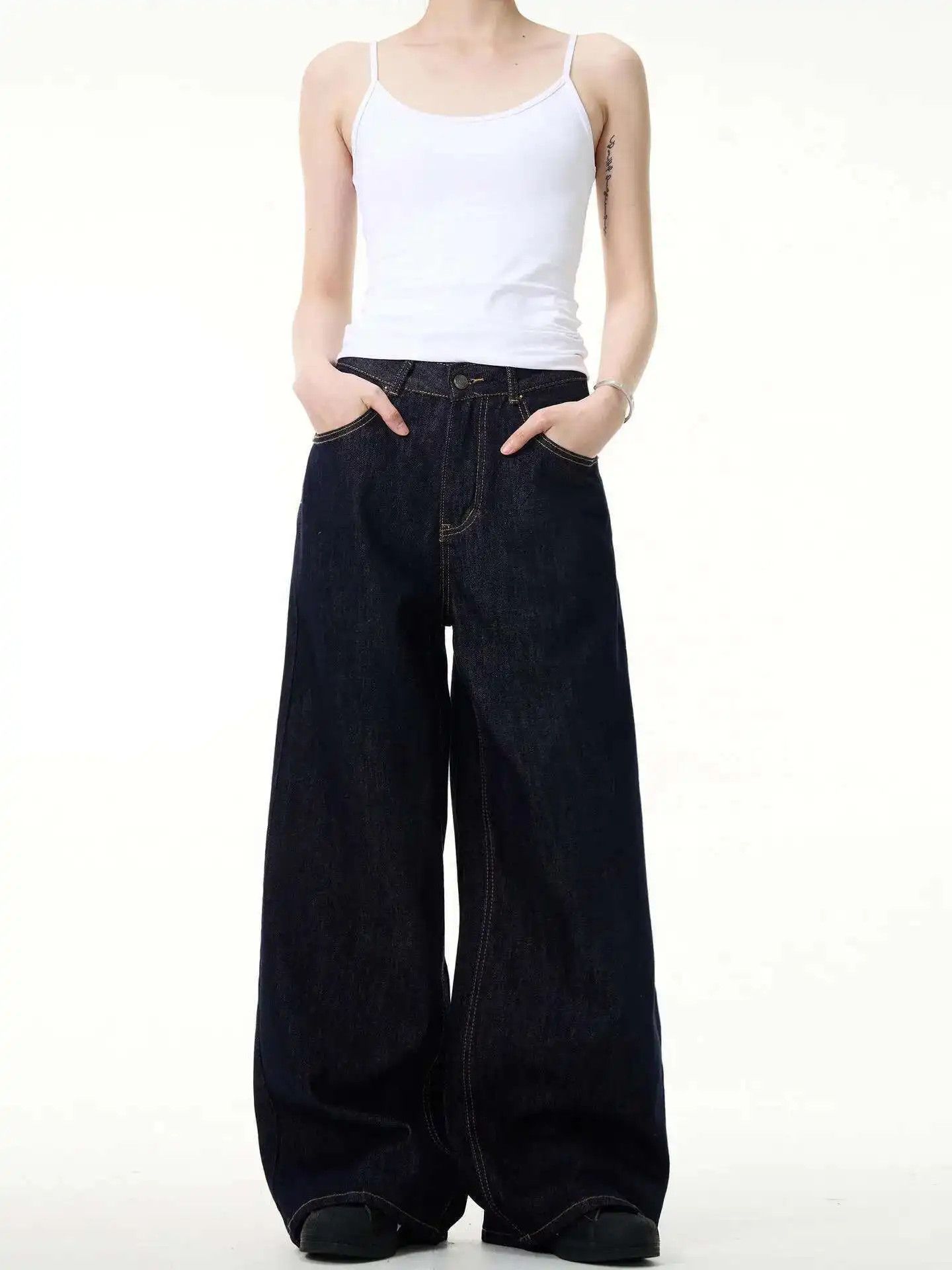 Japanese Brand Denim Pants Size US 32 / EU 48 - 1 Thumbnail