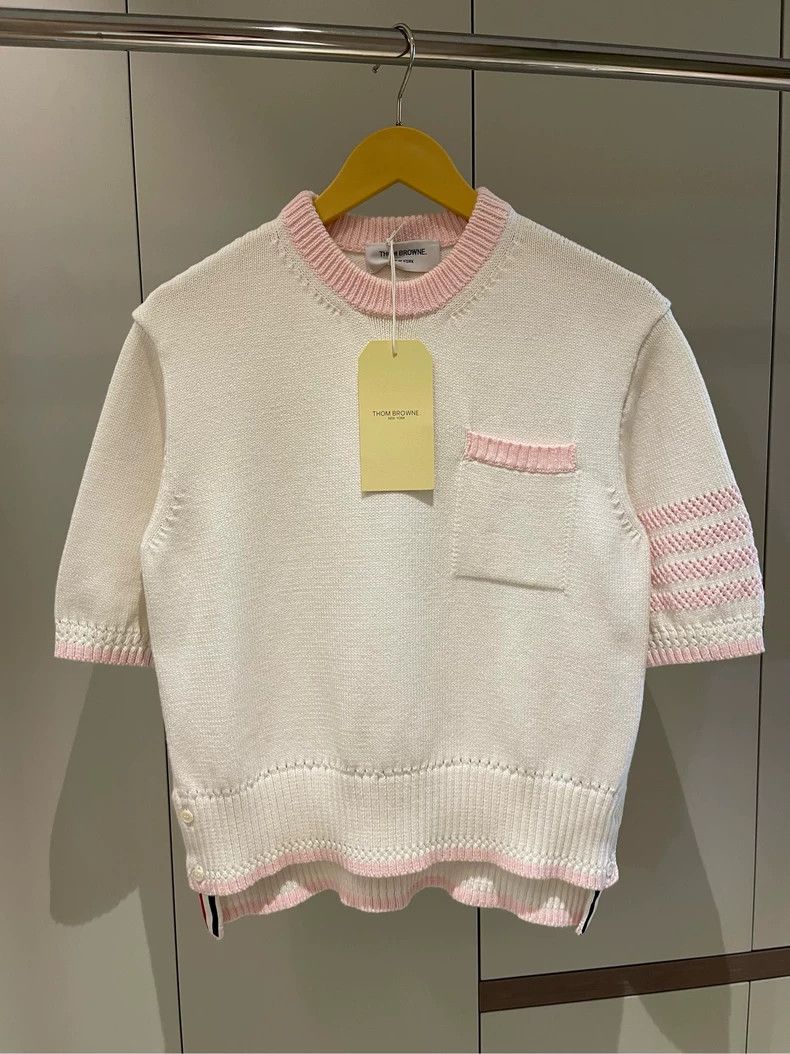 Thom Browne Thom browne White and pink four-striped round-neck sweater Size M / US 6-8 / IT 42-44 - 1 Thumbnail