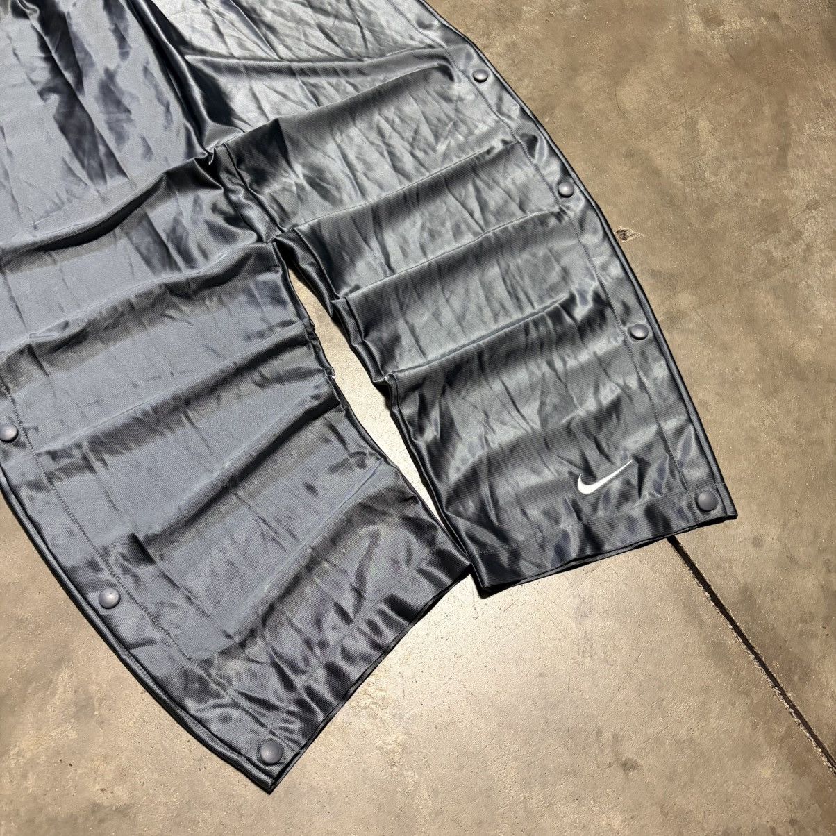 Nike Vintage Nike Side Button Satin Track Pants Tear Away Y2K Size US 29 - 3 Thumbnail
