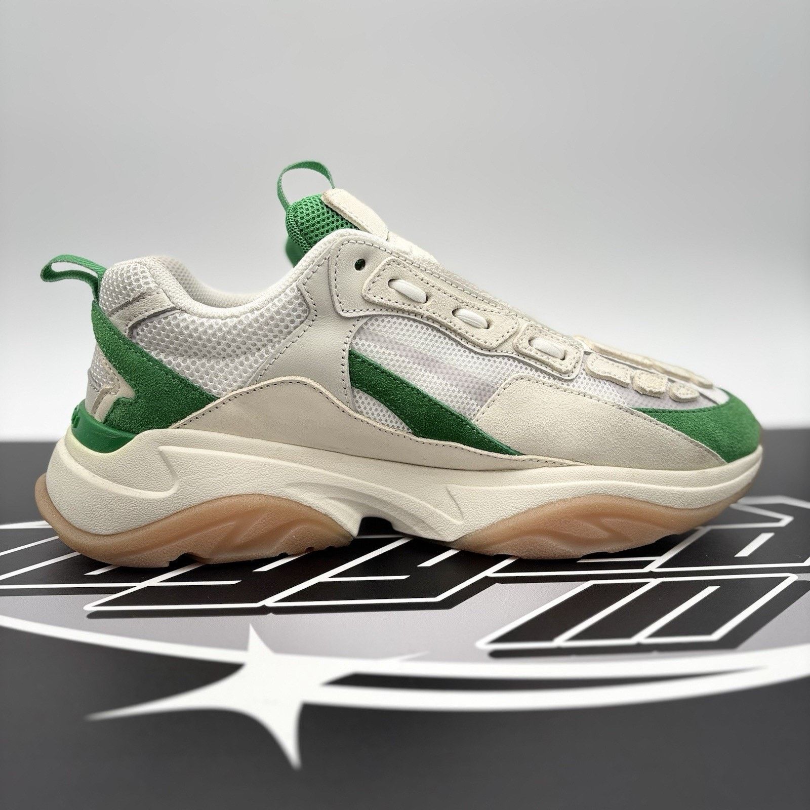 Amiri Amiri Bone Runner ' Tennis Green ' | EXCELLENT! Size US 10 / EU 43 - 13 Thumbnail