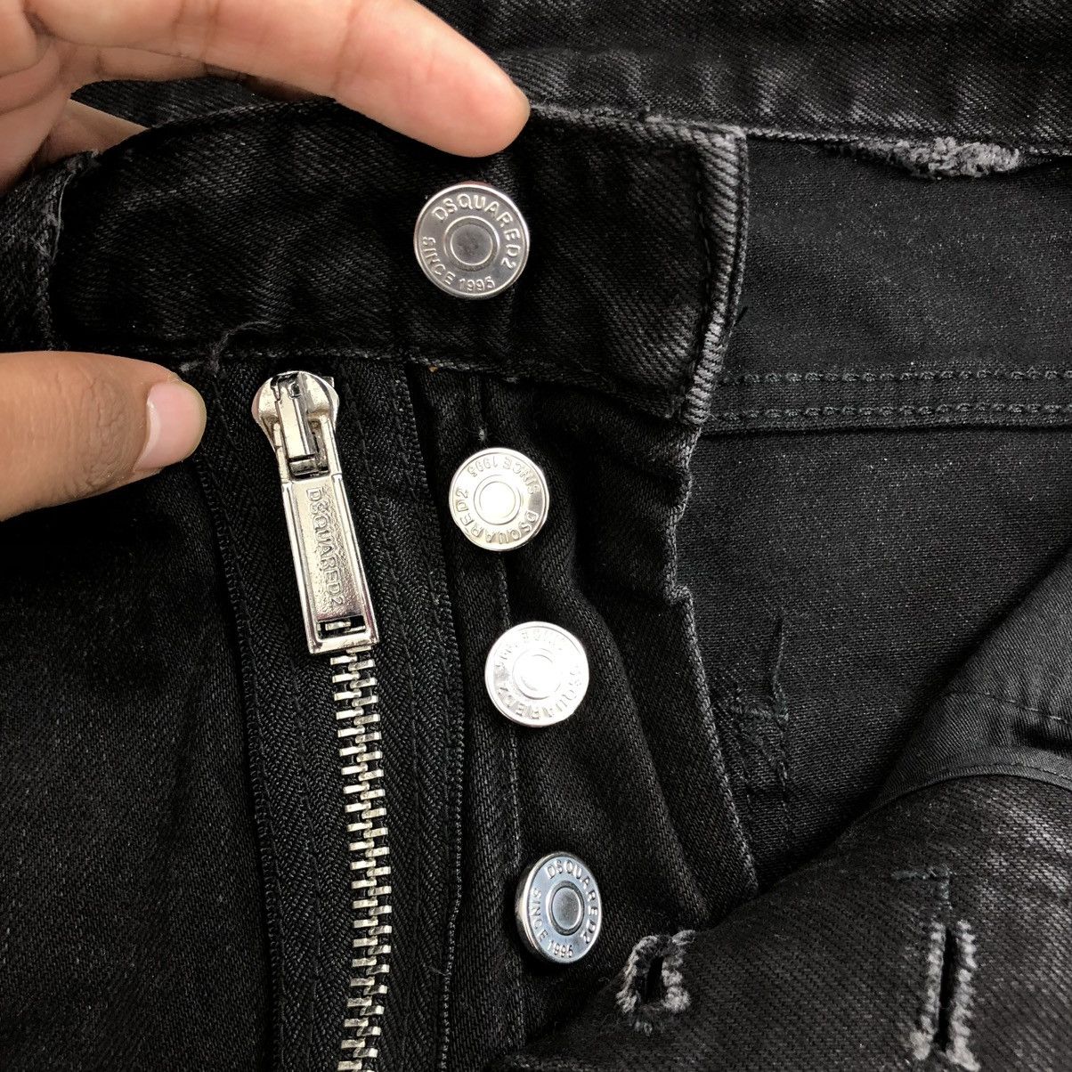 Dsquared2 × If Six Was Nine 🇮🇹Dsquared2 Distressed Button Fly Crazy Black Wash Jeans Y2K Size US 32 / EU 48 - 8 Thumbnail