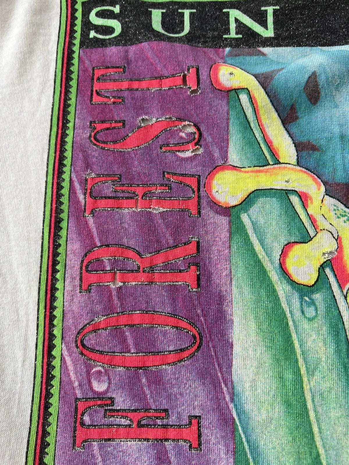 Vintage Vintage 90s Frog Rainforest Sun Lover Thrashed White T-shirt Size US XL / EU 56 / 4 - 18 Thumbnail