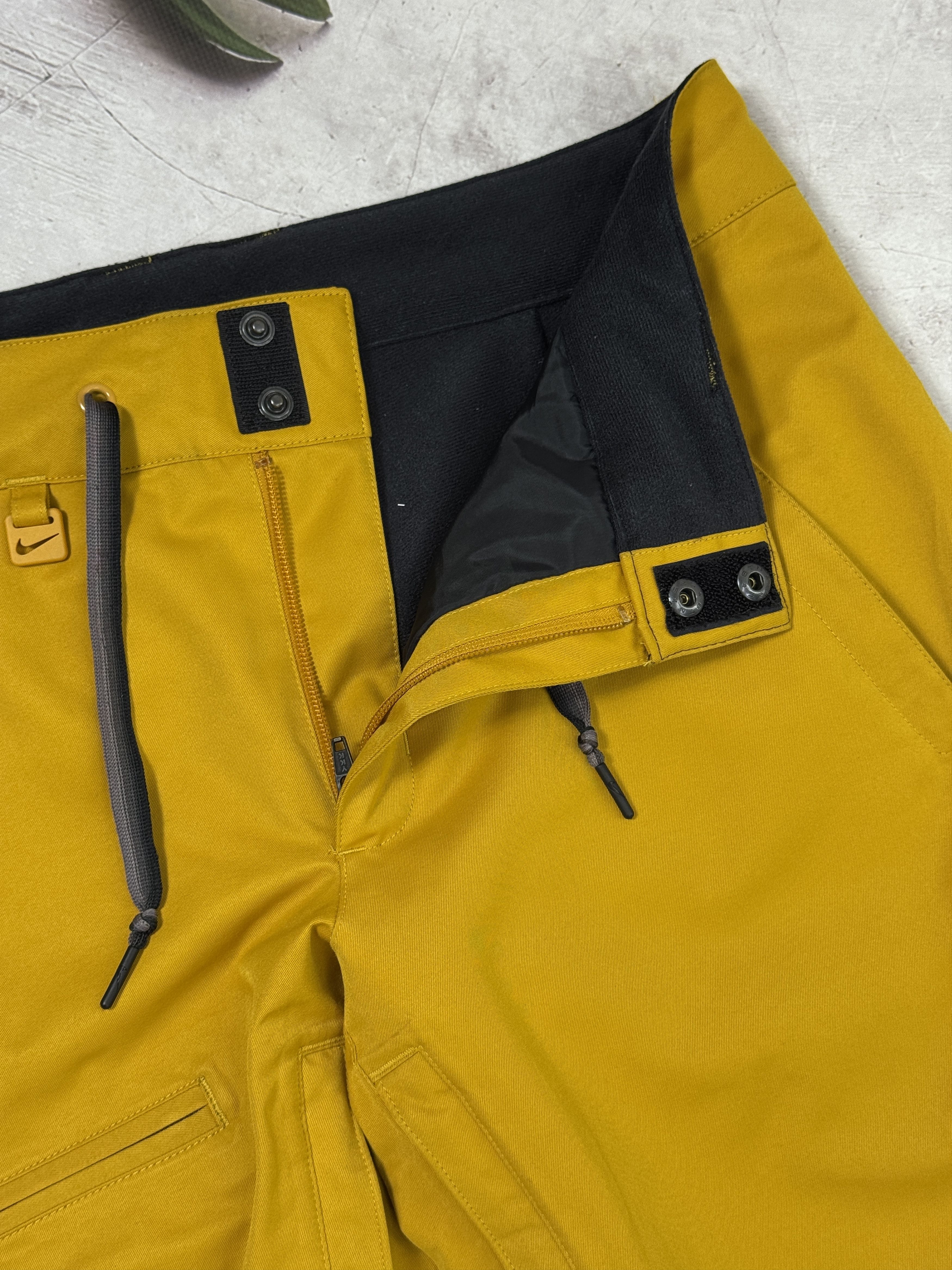 Nike Nike Ski Snow Pants Storm-Fit Polyester Mustard Size US 32 / EU 48 - 7 Thumbnail