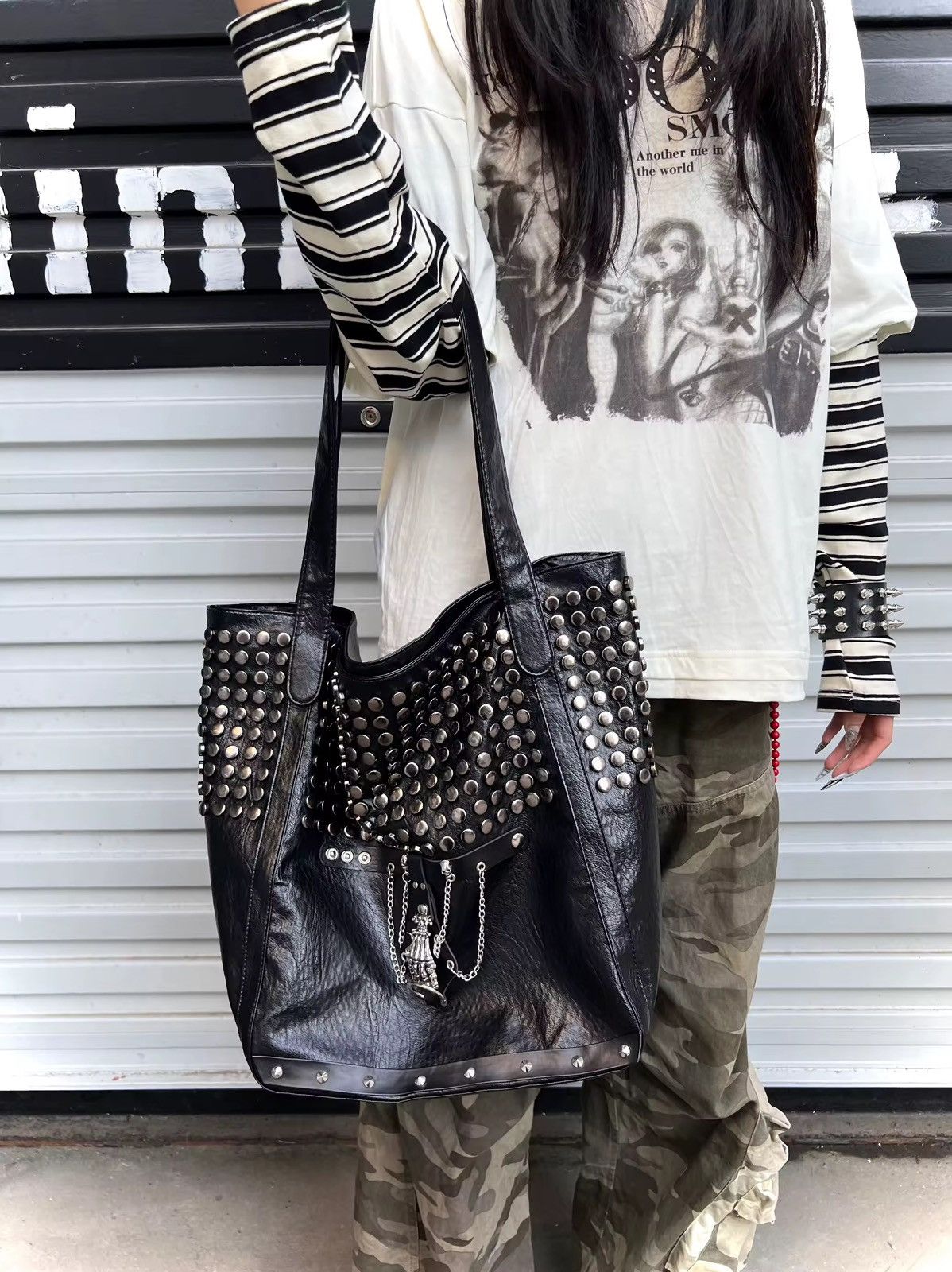 Other Punk Gothic Rivets Pu Soft Leather Large Skull Unisex Bag Size ONE SIZE - 9 Thumbnail