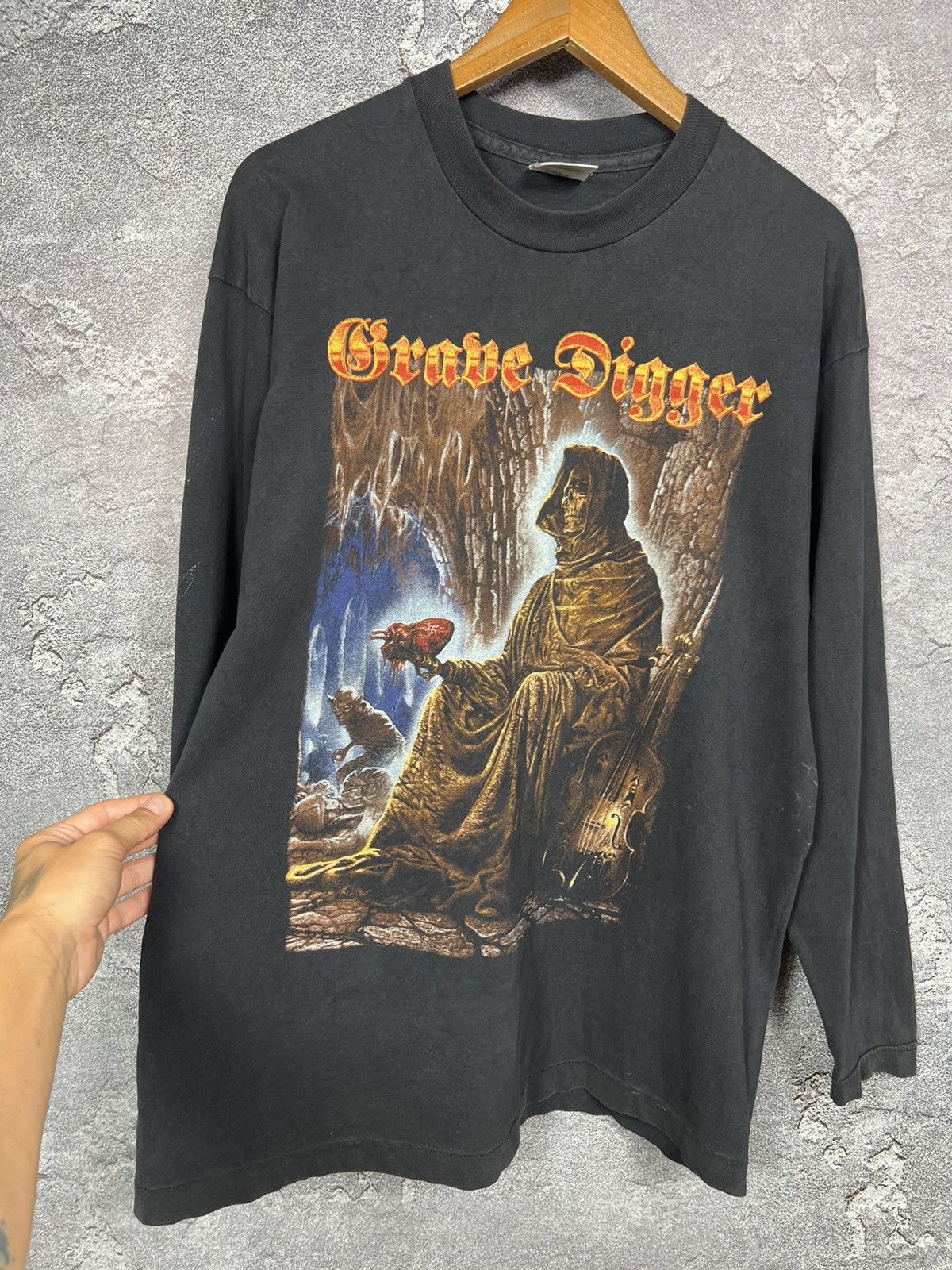 Band Tees Vintage 1995 Grave Digger Long Sleeve Heart of Darkness Size US L / EU 52-54 / 3 - 5 Thumbnail