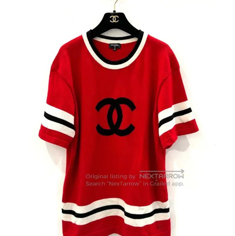 Chanel Chanel Red Cotton T-shirt for Women . Size M / US 6-8 / IT 42-44 - 1 Thumbnail
