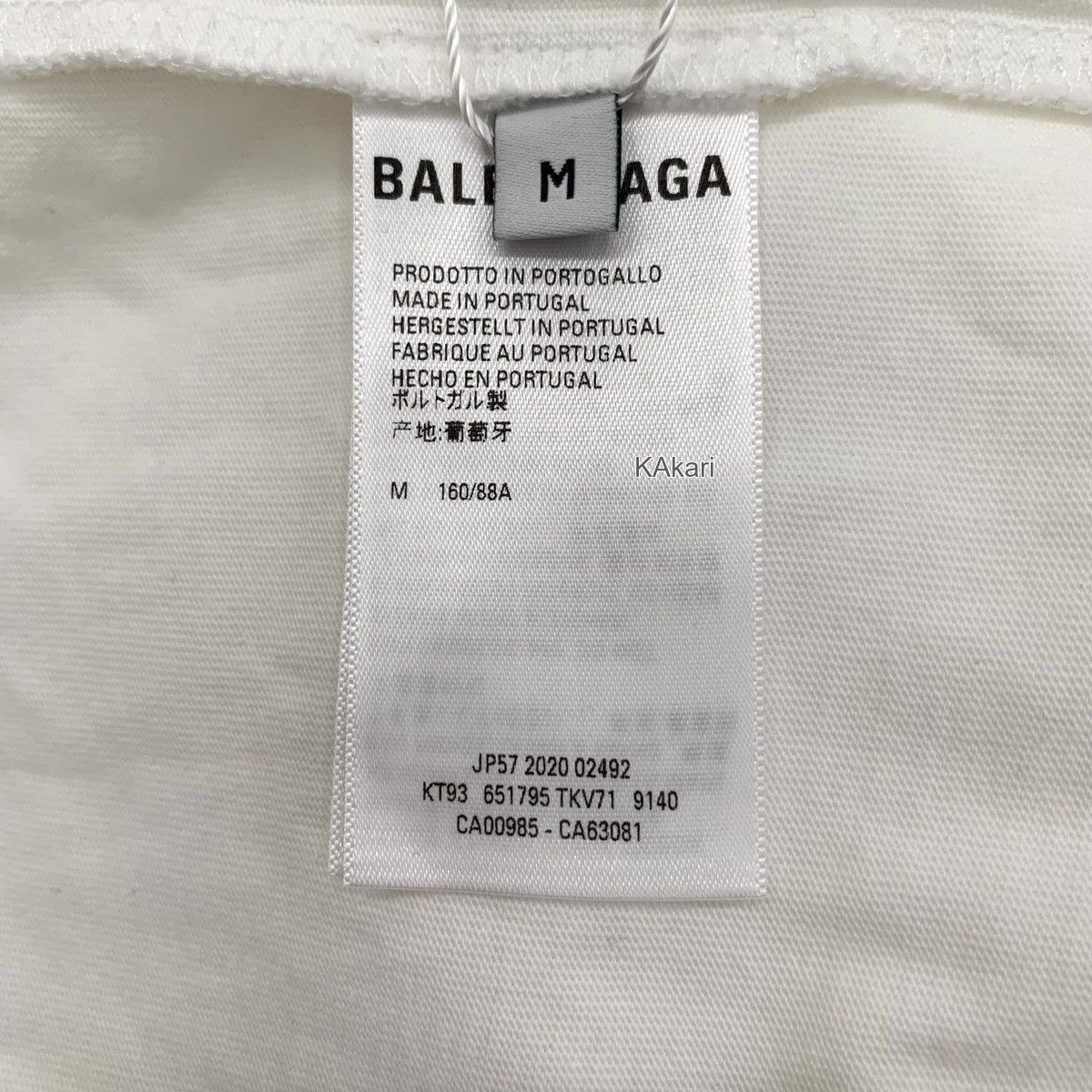Balenciaga White Short-Sleeve Emblem T-Shirt Size US M / EU 48-50 / 2 - 7 Thumbnail