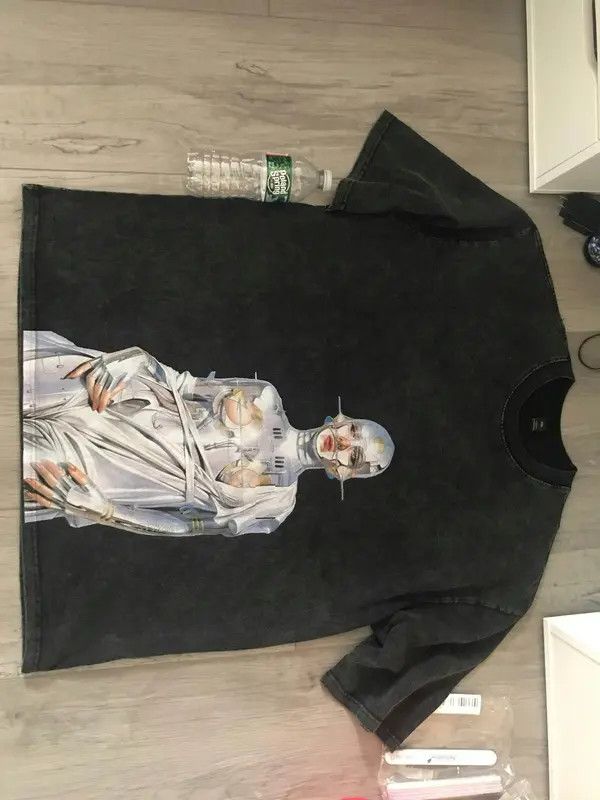 Designer × Japanese Brand Oversized T-Shirt V Robot Graphic Print Size US L / EU 52-54 / 3 - 4 Thumbnail