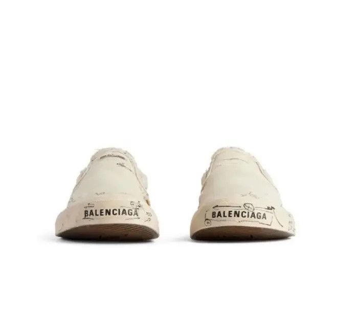 Balenciaga o1s1wg110226 Paris Slip On Sketch Sneakers in Beige Size US 11 / EU 44 - 3 Thumbnail