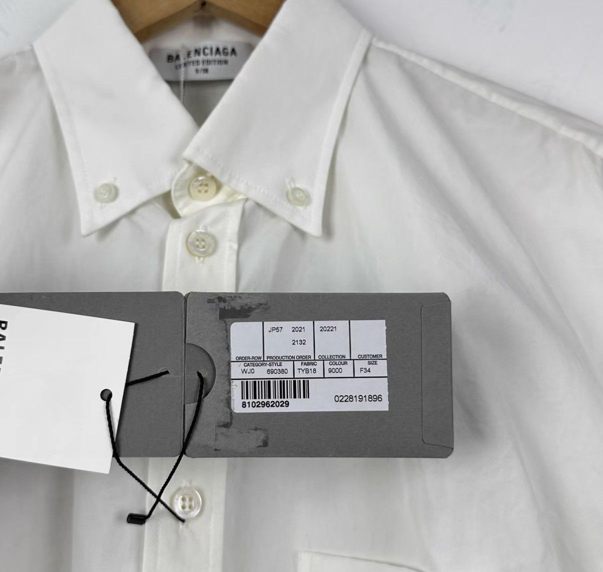 Balenciaga Balenciaga Shanghai Limited Edition Shirt J42 Size XS / US 0-2 / IT 36-38 - 4 Thumbnail