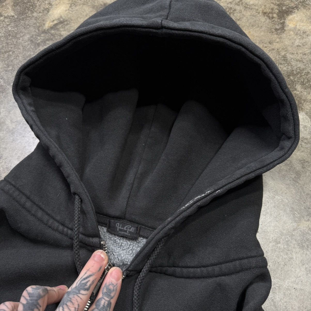 Vintage black baggy new york city painter zip up hoodie Size US XL / EU 56 / 4 - 4 Thumbnail