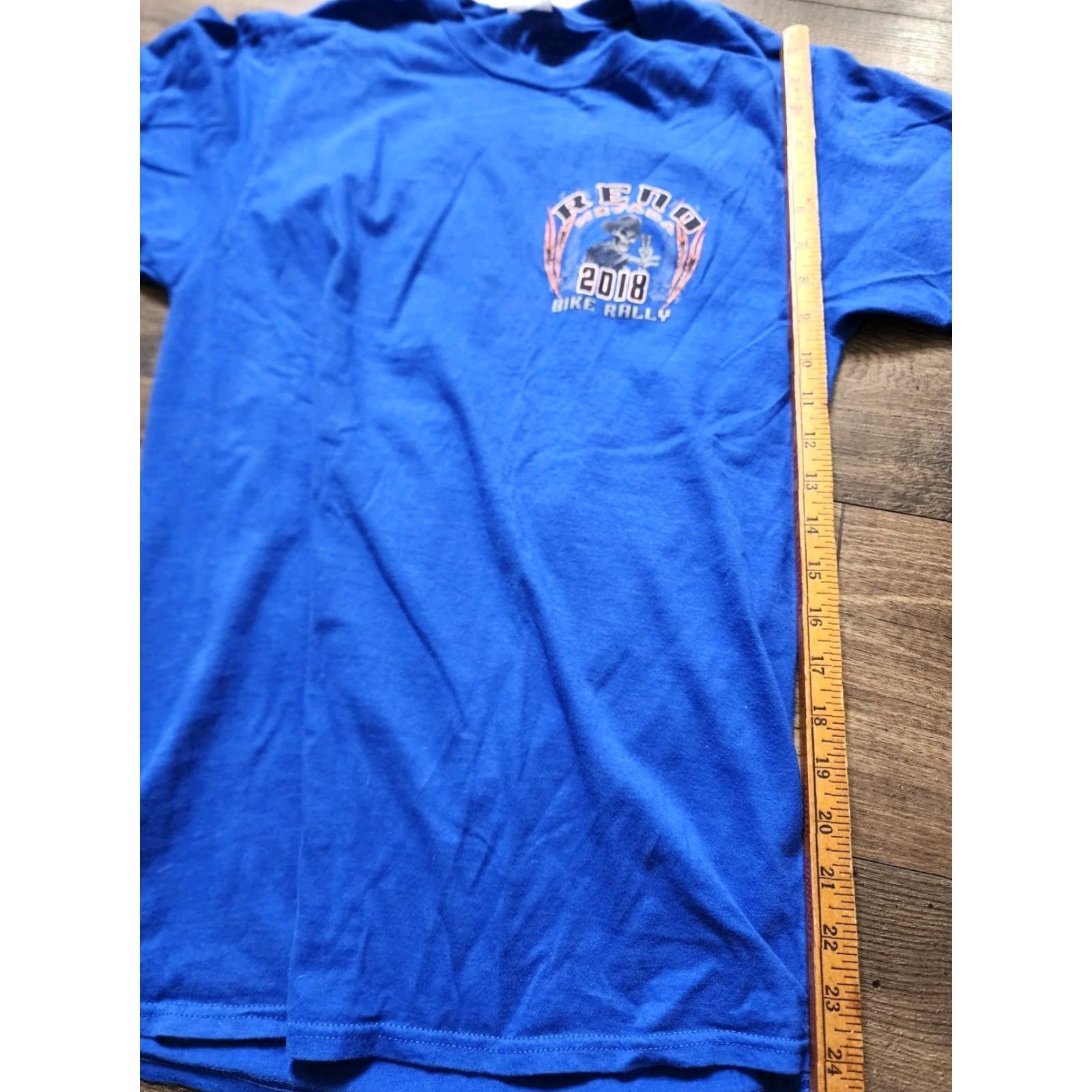 Port & Company Port & Company Mens S T-Shirt Blue Cotton Skull Double-Sided 2018 Reno Nevada Bike Rally Crew Neck Short Sleeve Regular Fit Vintage: No Size US S / EU 44-46 / 1 - 3 Thumbnail