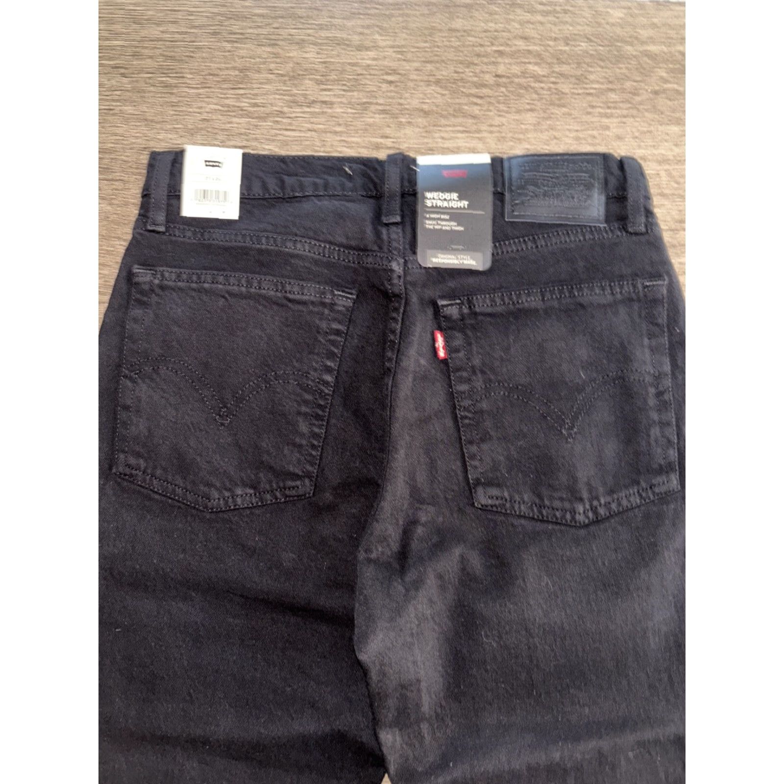 Levi's LEVI'S Premium Button Fly Wedgie Straight Leg Jeans Black 27x26 Womens NWT Size 27" / US 4 / IT 40 - 6 Thumbnail