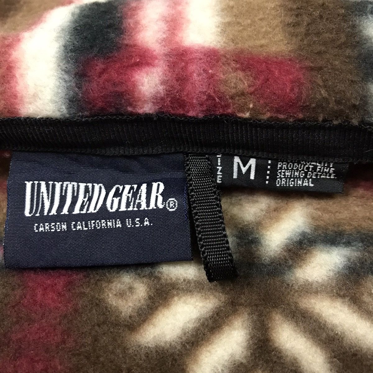 Japanese Brand × Native Vintage United Gear Native Navajo Fleece Sweater Jacket Size US L / EU 52-54 / 3 - 5 Thumbnail