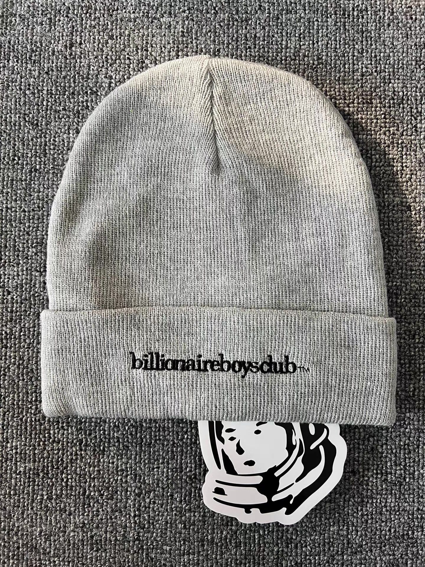 Billionaire Boys Club BBC Classic Embroidered Slogan Logo Knitted Beanie。 Q7 Size ONE SIZE - 1 Thumbnail