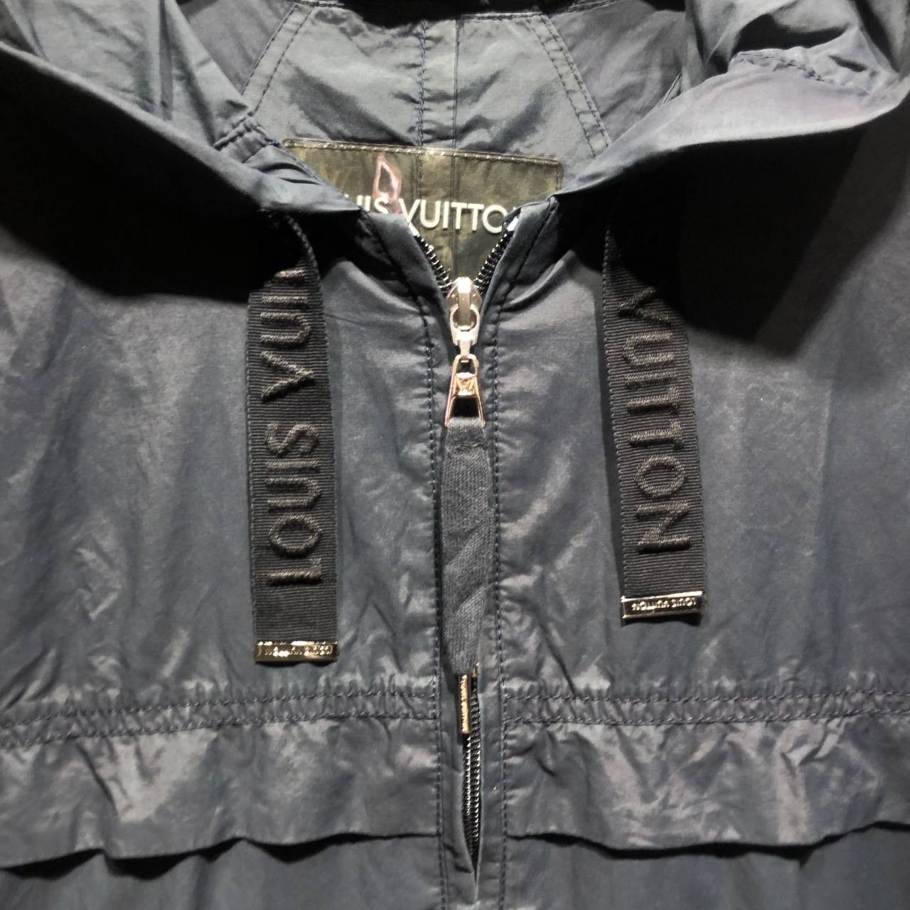 Louis Vuitton Louis Vuitton Multi pocket windbreaker Size US M / EU 48-50 / 2 - 2 Thumbnail