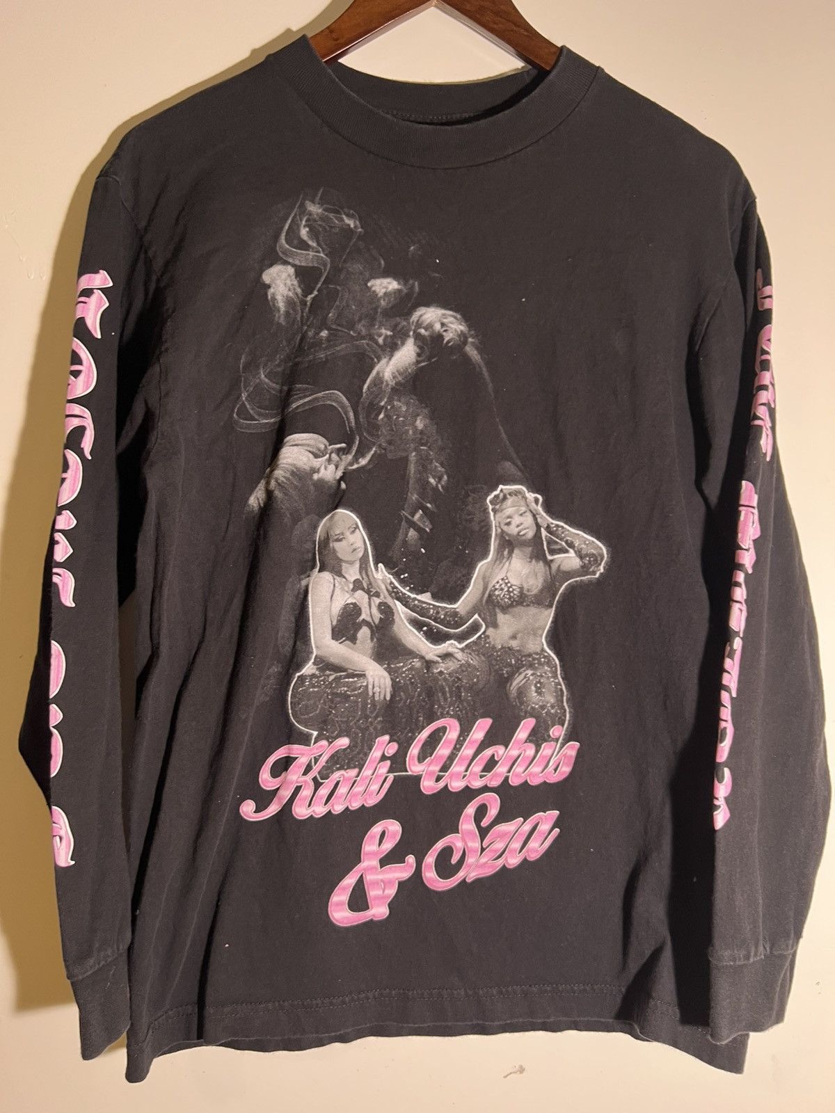 Vintage Kali Uchis & Sza Fue Mejor Streetwear Retro R&B Music Shirt Size US S / EU 44-46 / 1 - 3 Thumbnail