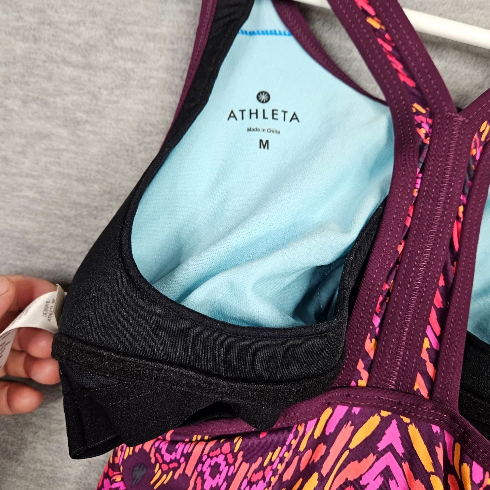 Athleta Athleta Tankini Top Size M Racerback Adjustable Multicolor Sleeveless Activewear Top Womens Size M / US 6-8 / IT 42-44 - 6 Thumbnail
