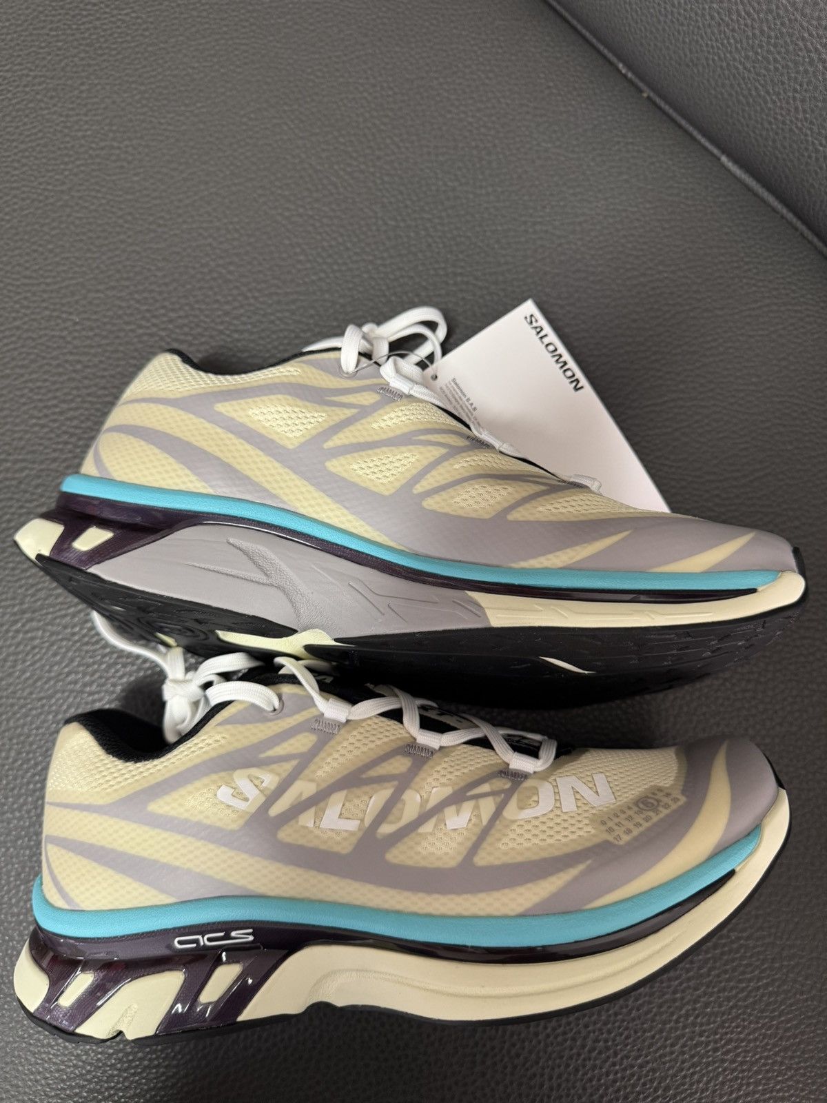 Salomon NIB XT-MM6 Retro Hiking Sneakers Unisex - Beige/Blue Size US 7.5 / EU 40-41 - 2 Thumbnail