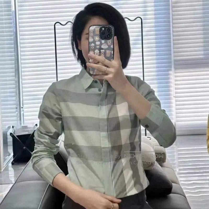 Burberry Burberry Green Cotton Women's Shirt. Size S / US 4 / IT 40 - 8 Thumbnail