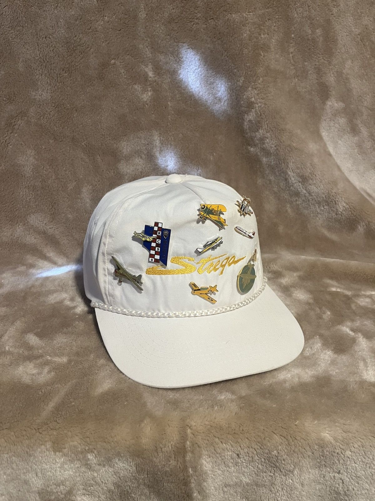 Fruit Of The Loom Vintage 90’s Strega Air and space museum, Air races Pin Hat Size ONE SIZE - 1 Thumbnail