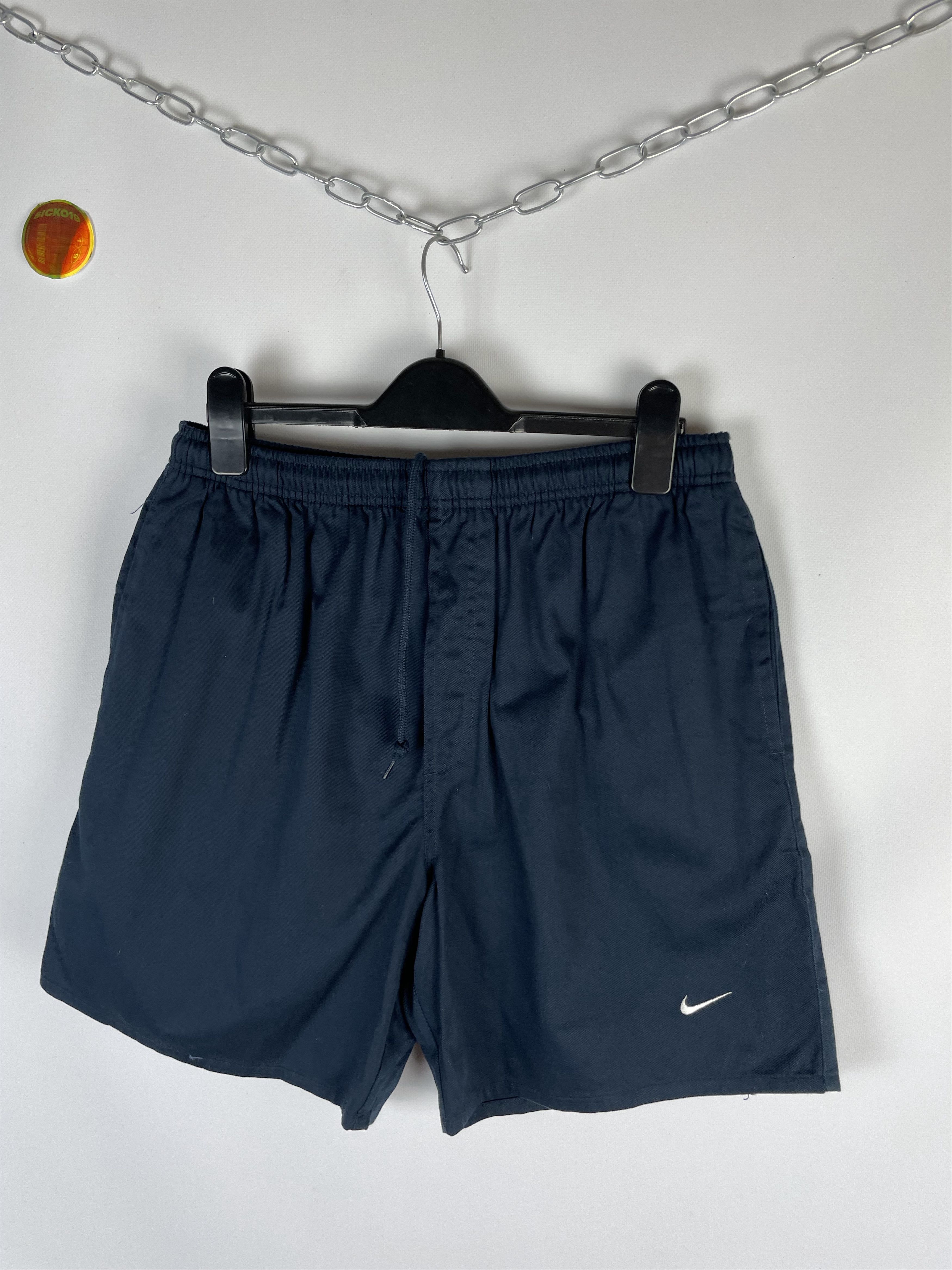 Nike Mens Vintage Nike Shorts Y2k Size US 32 / EU 48 - 3 Thumbnail